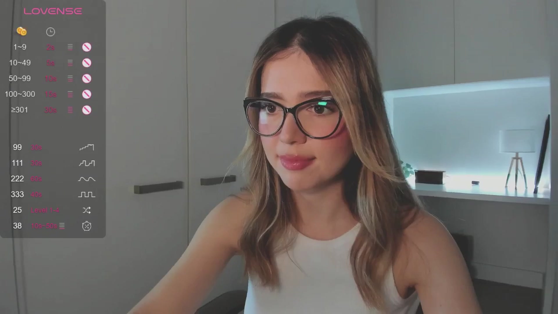 Gallery image thumbnail from cutiee's myfreecams stream on, 10/14/2025, 02:46 image 19 of 20