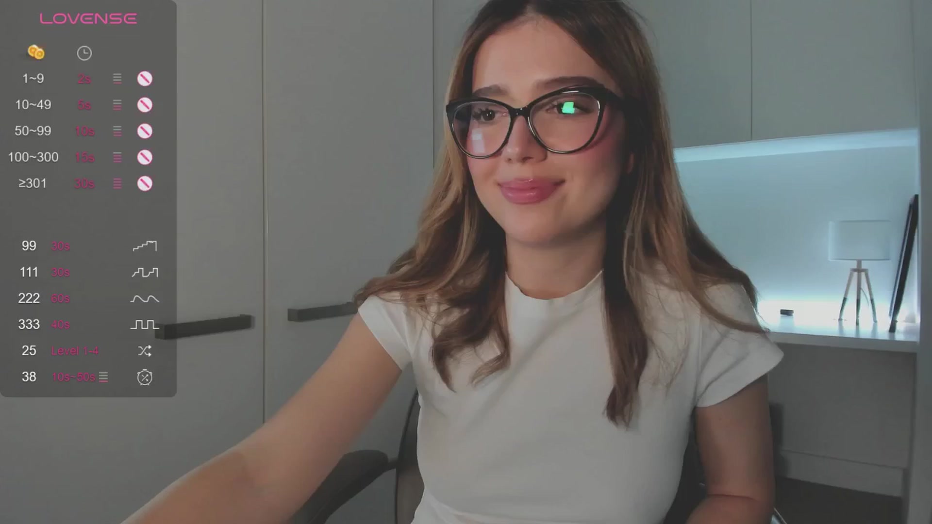 Gallery image thumbnail from cutiee's myfreecams stream on, 10/14/2025, 06:33 image 1 of 20
