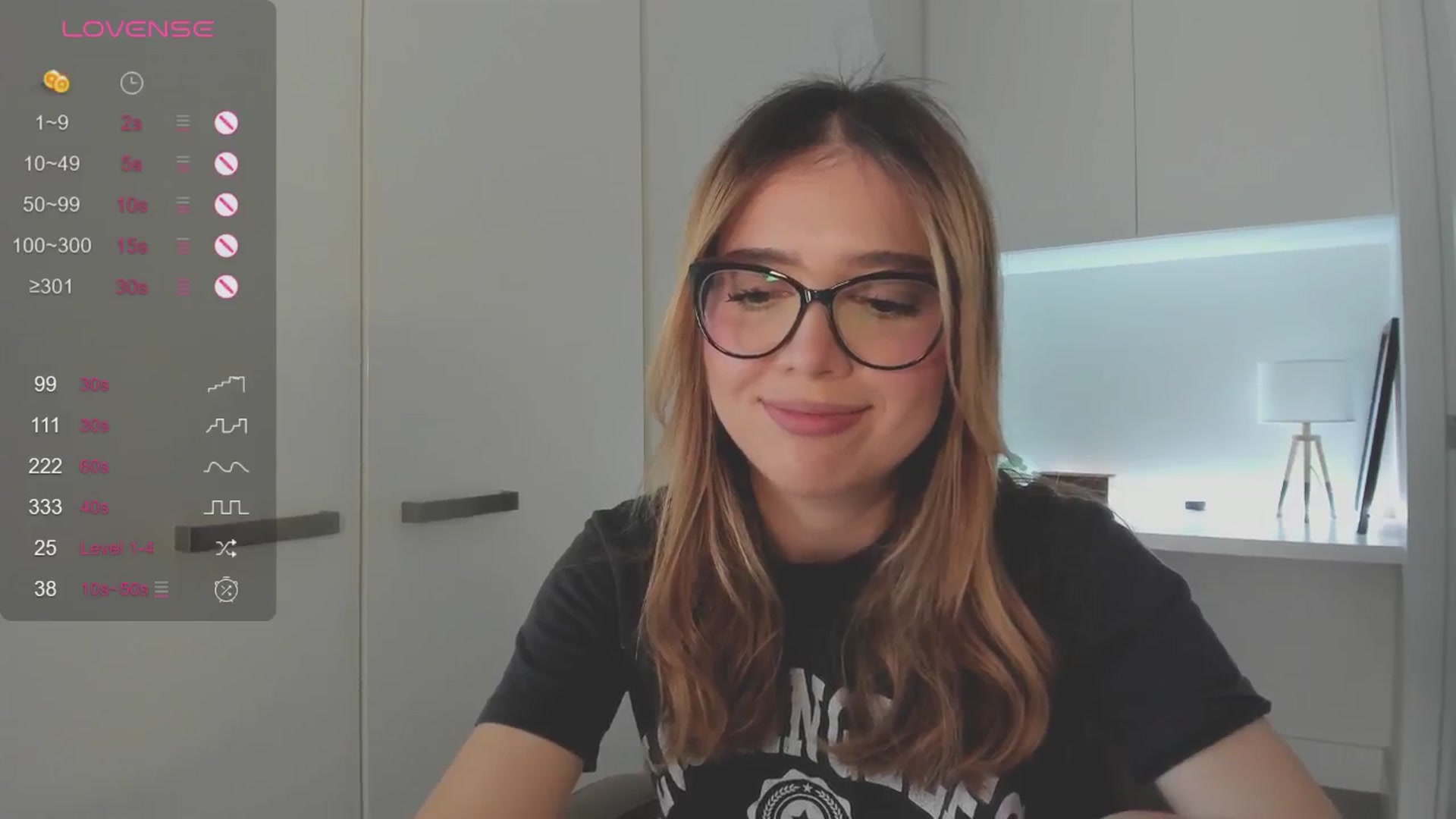Gallery image thumbnail from cutiee's myfreecams stream on, 10/15/2025, 04:58 image 6 of 20