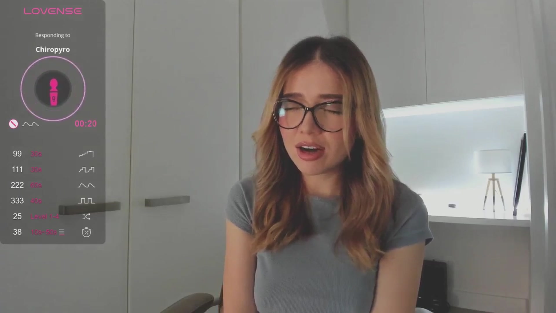 Gallery image thumbnail from cutiee's myfreecams stream on, 10/19/2025, 01:28 image 5 of 20