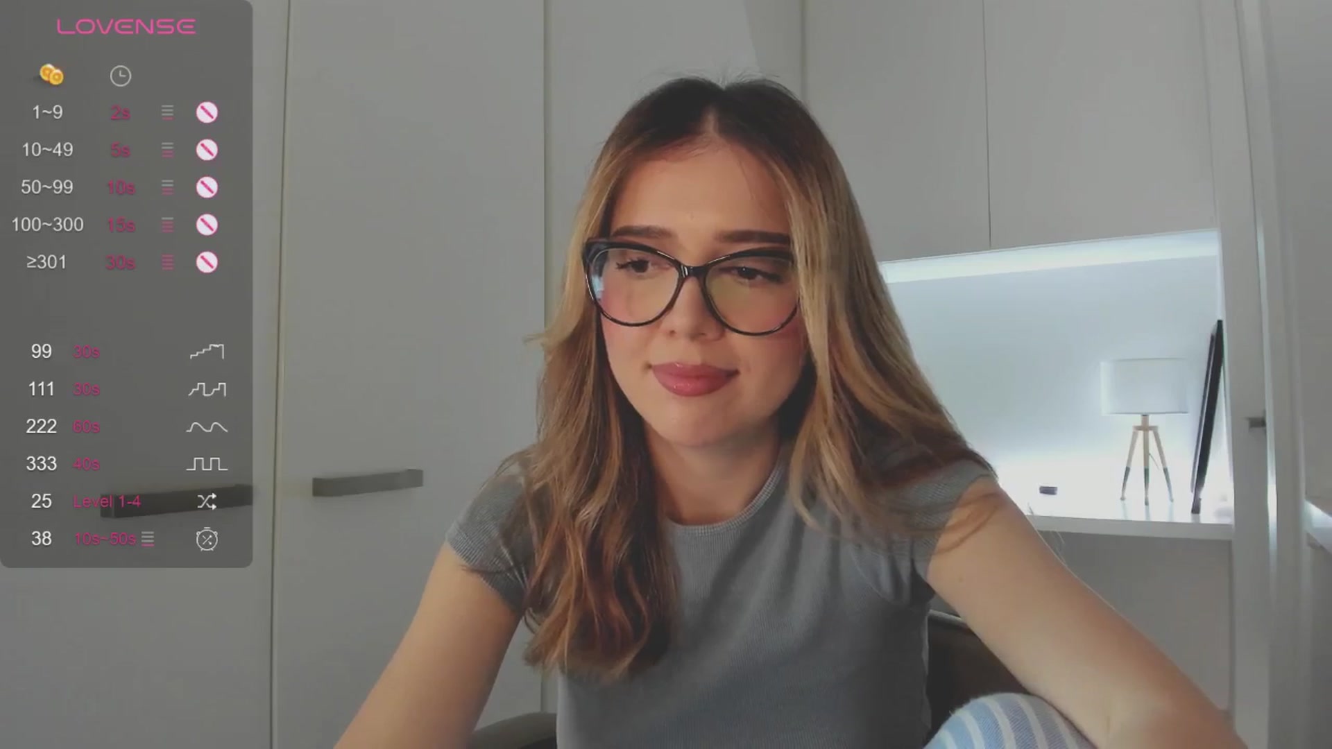 Gallery image thumbnail from cutiee's myfreecams stream on, 10/19/2025, 03:48 image 2 of 20