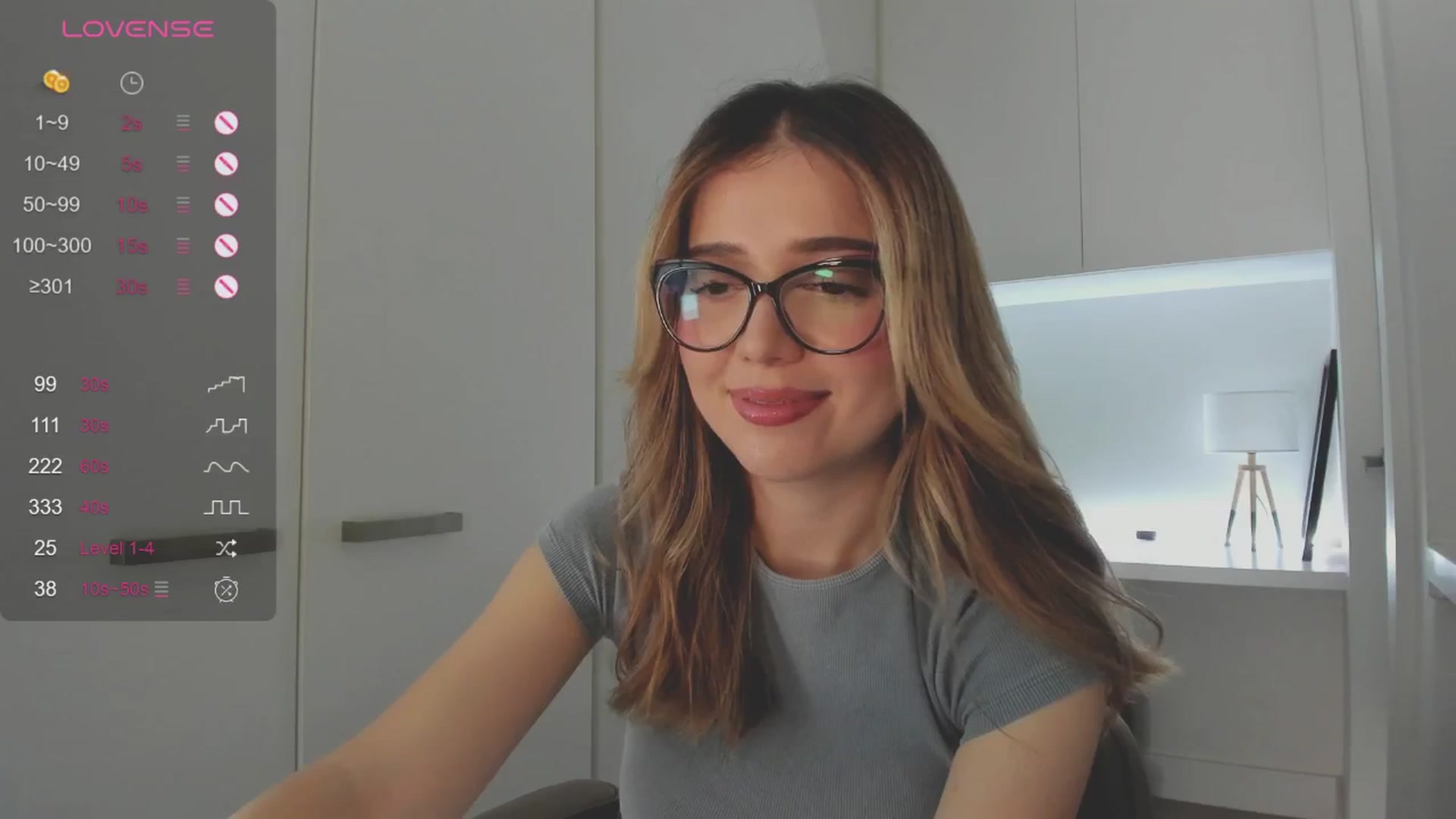 Gallery image thumbnail from cutiee's myfreecams stream on, 10/19/2025, 03:48 image 17 of 20