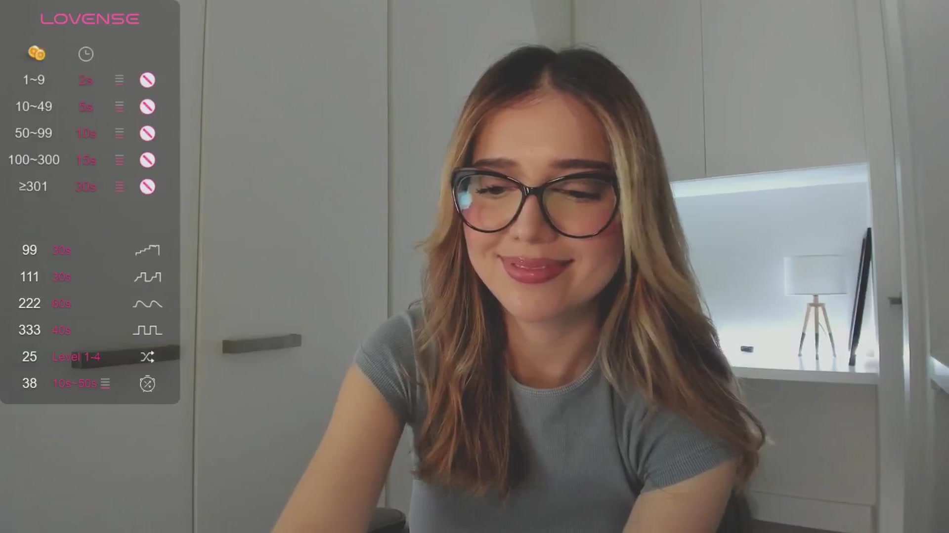 Gallery image thumbnail from cutiee's myfreecams stream on, 10/19/2025, 03:48 image 18 of 20