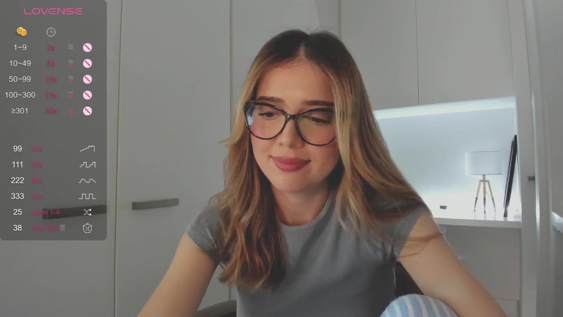 Gallery image thumbnail from cutiee's myfreecams stream on, 10/19/2025, 03:48 image 4 of 20