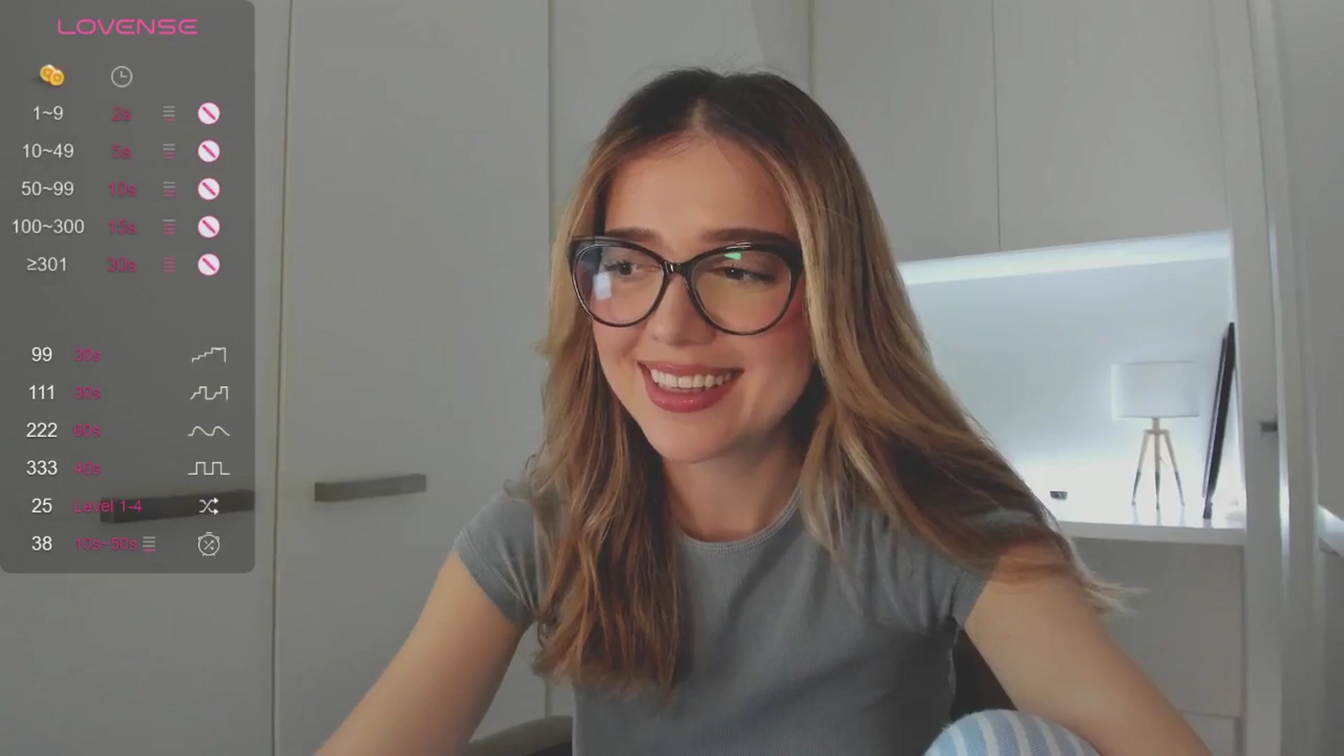 Gallery image thumbnail from cutiee's myfreecams stream on, 10/19/2025, 03:48 image 10 of 20