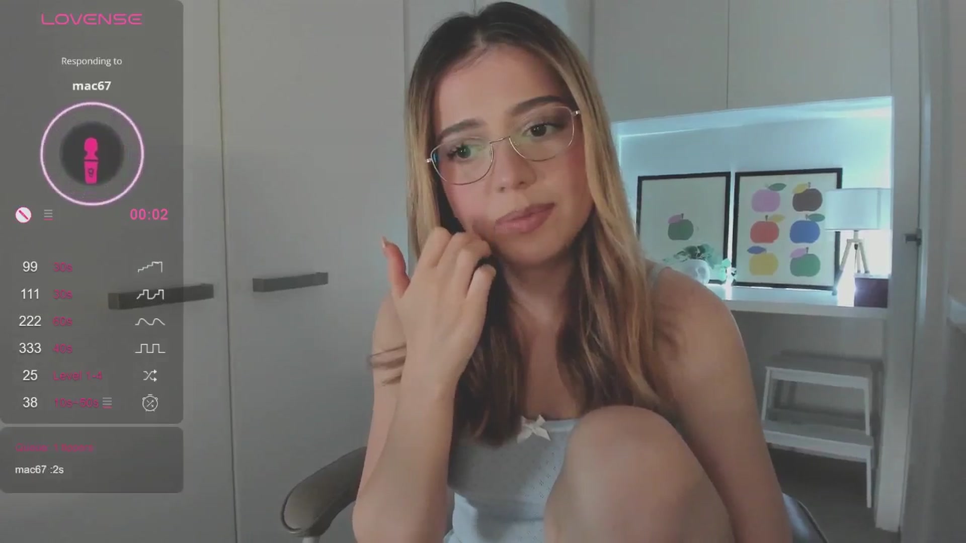 Gallery image thumbnail from cutiee's myfreecams stream on, 10/22/2025, 04:10 image 11 of 20
