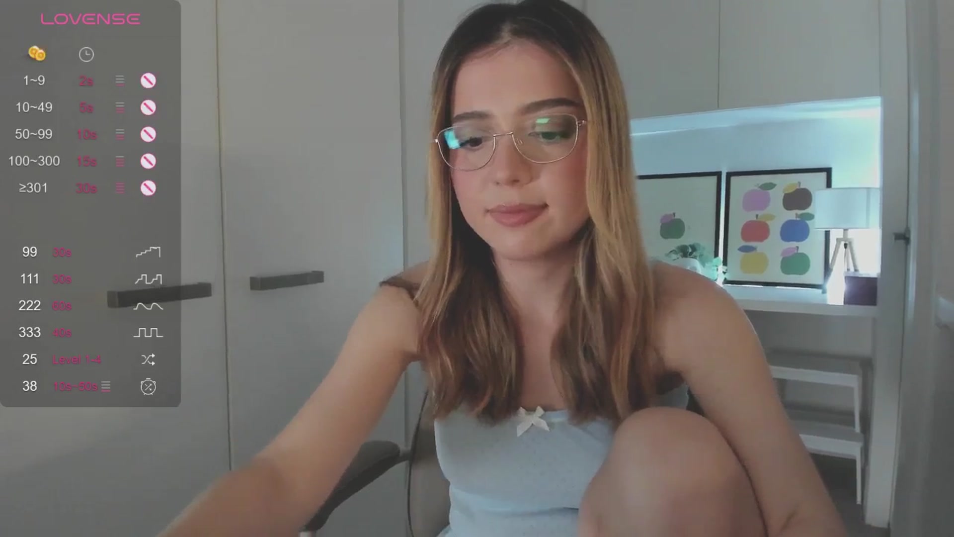 Gallery image thumbnail from cutiee's myfreecams stream on, 10/22/2025, 04:10 image 8 of 20