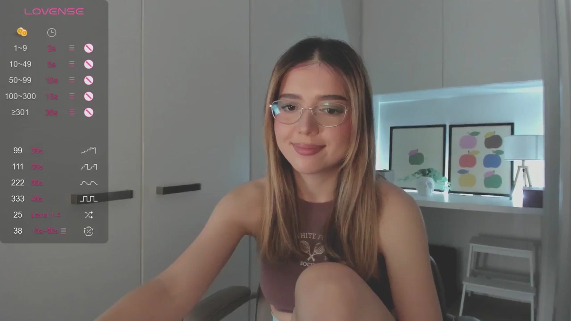 Gallery image thumbnail from cutiee's myfreecams stream on, 10/23/2025, 05:50 image 13 of 20