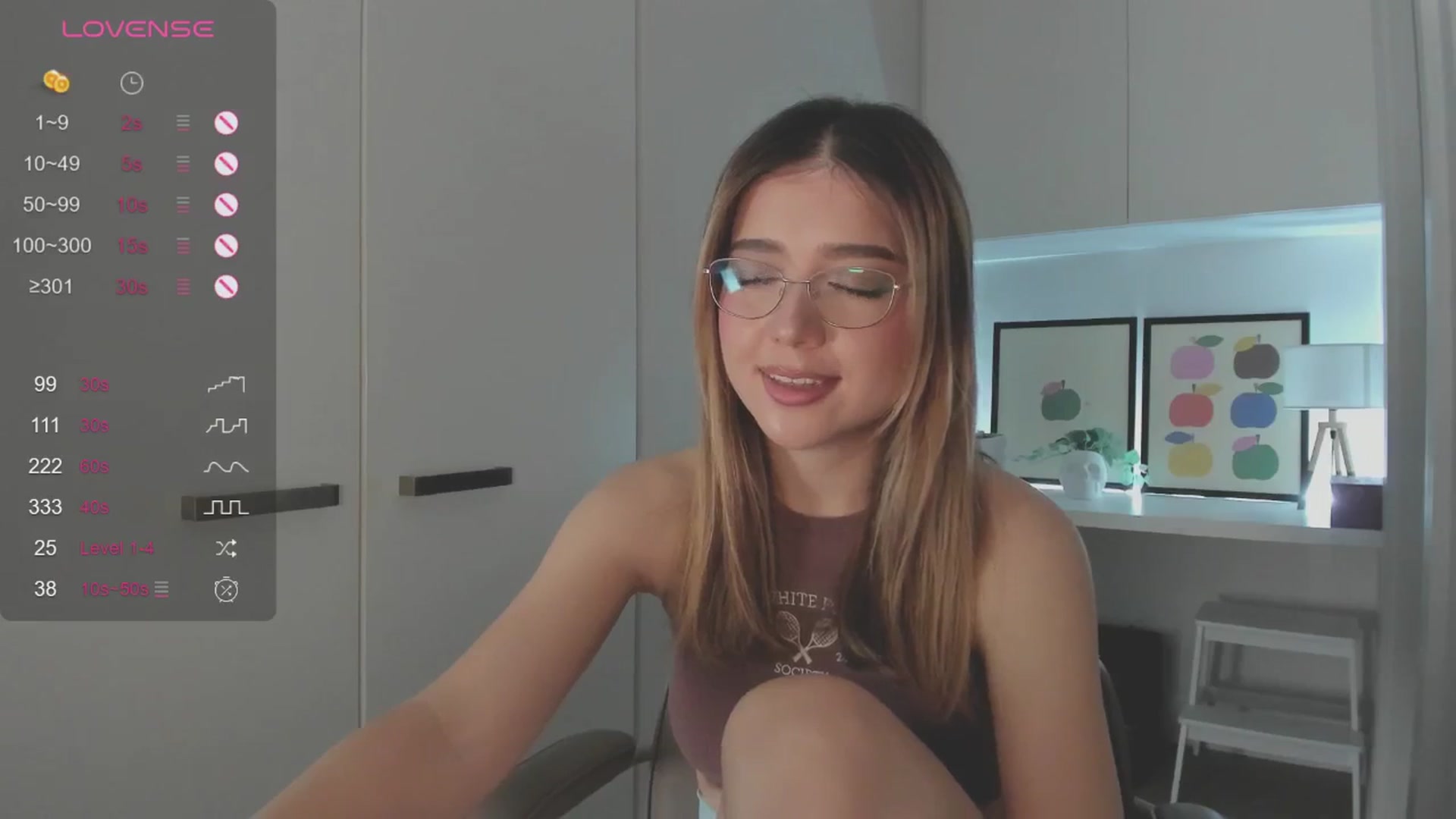 Gallery image thumbnail from cutiee's myfreecams stream on, 10/23/2025, 05:50 image 14 of 20