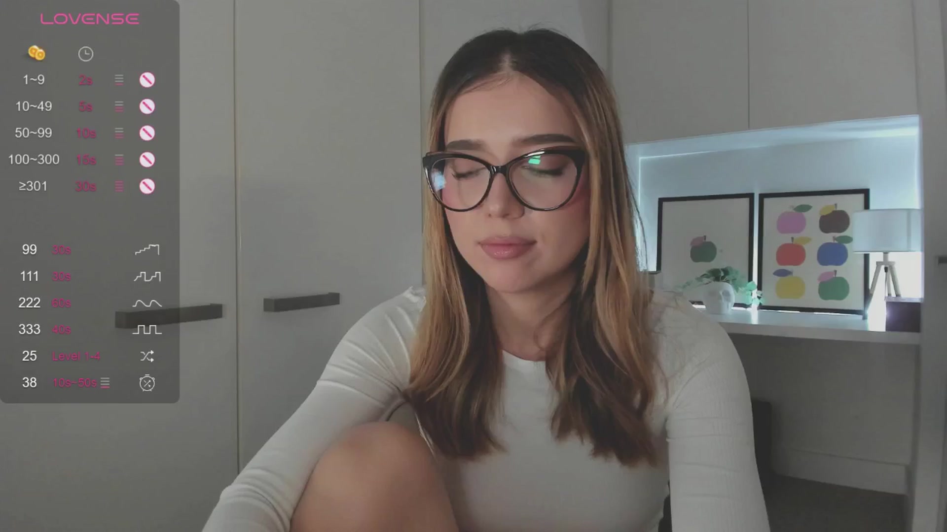 Gallery image thumbnail from cutiee's myfreecams stream on, 10/26/2025, 04:38 image 8 of 20
