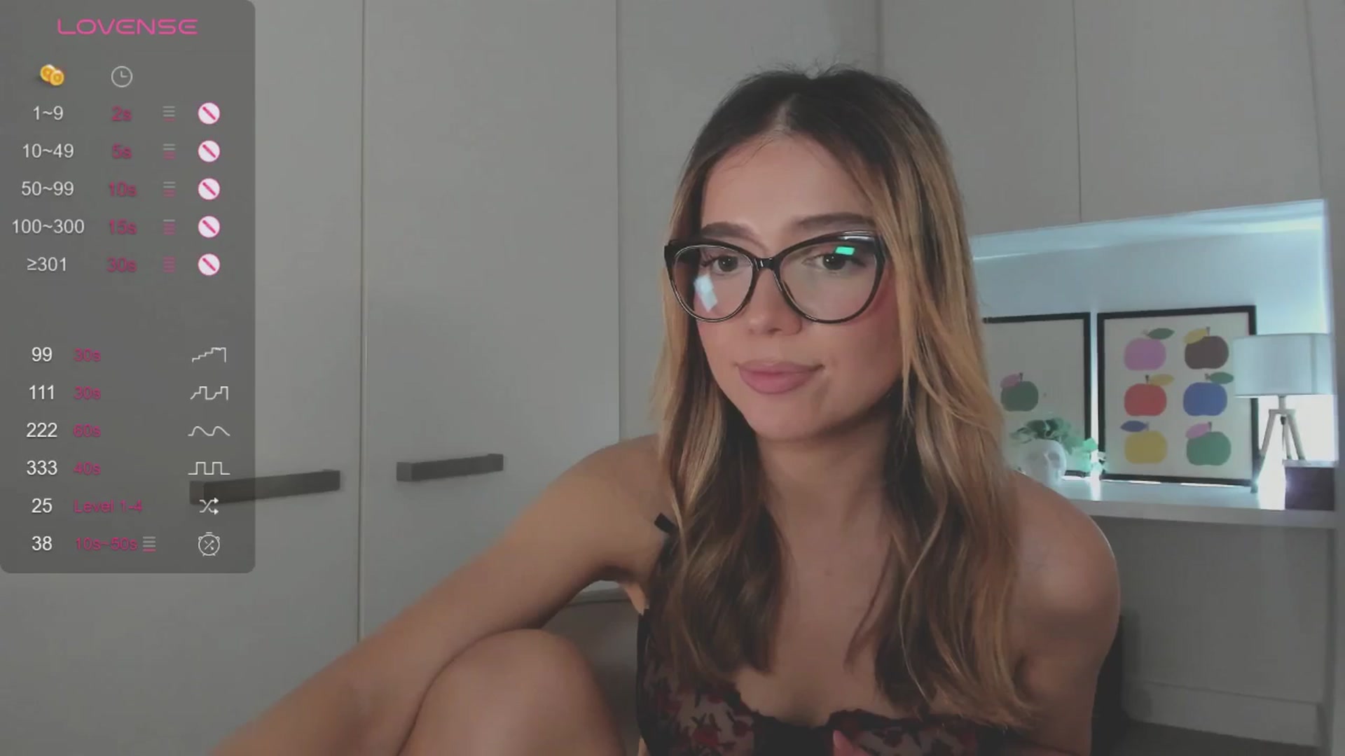 Gallery image thumbnail from cutiee's myfreecams stream on, 10/28/2025, 08:01 image 16 of 20