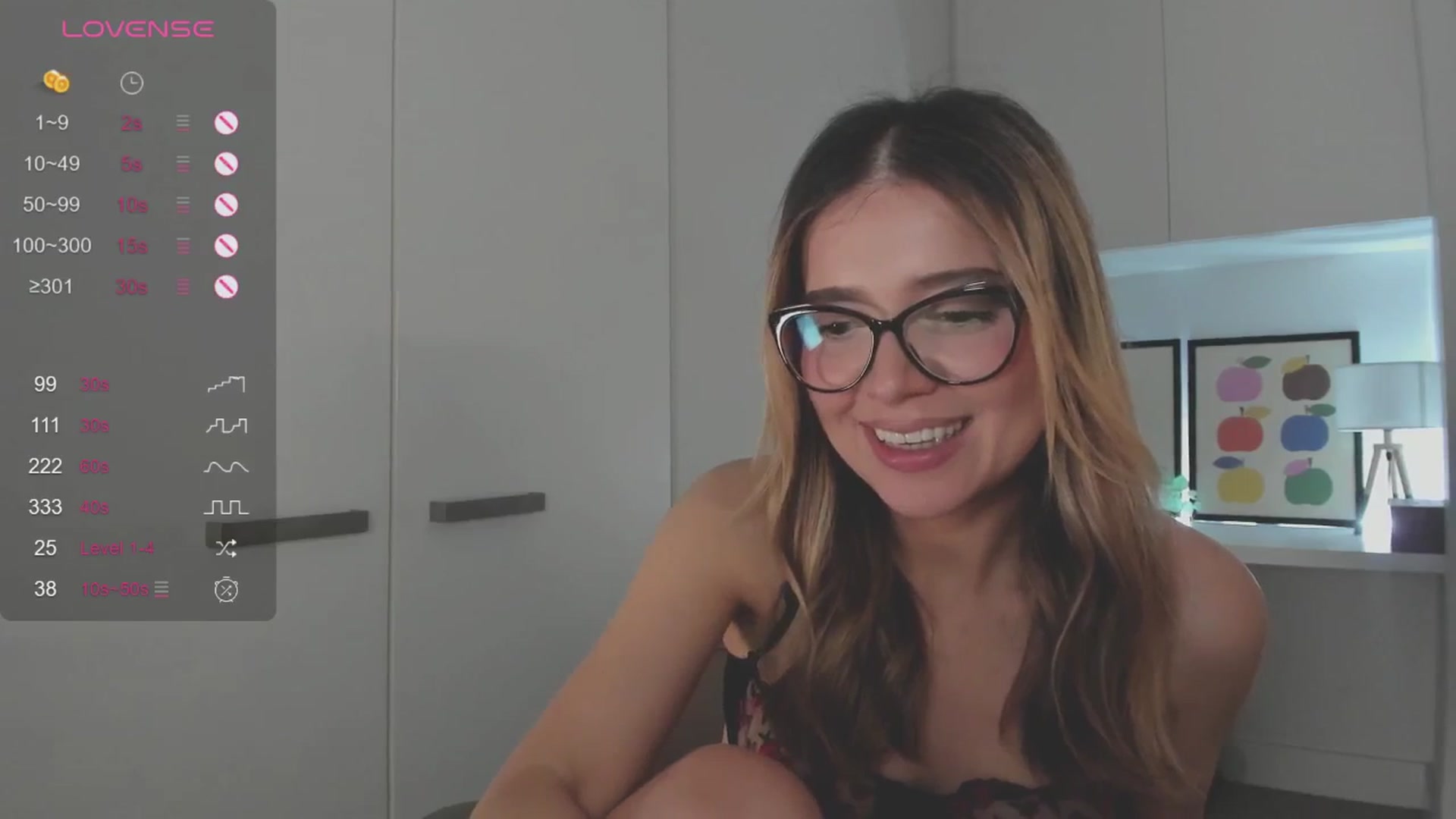Gallery image thumbnail from cutiee's myfreecams stream on, 10/28/2025, 08:01 image 18 of 20