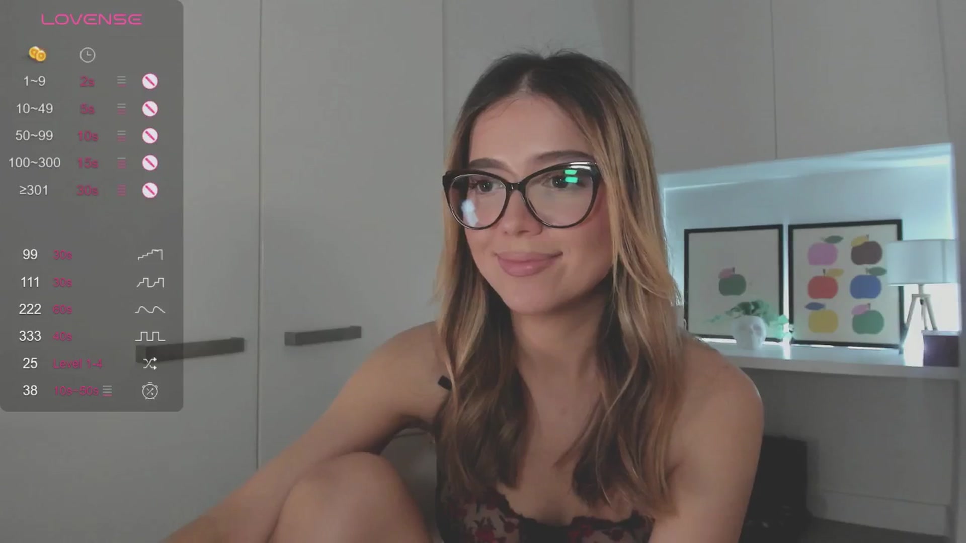 Gallery image thumbnail from cutiee's myfreecams stream on, 10/28/2025, 08:01 image 12 of 20