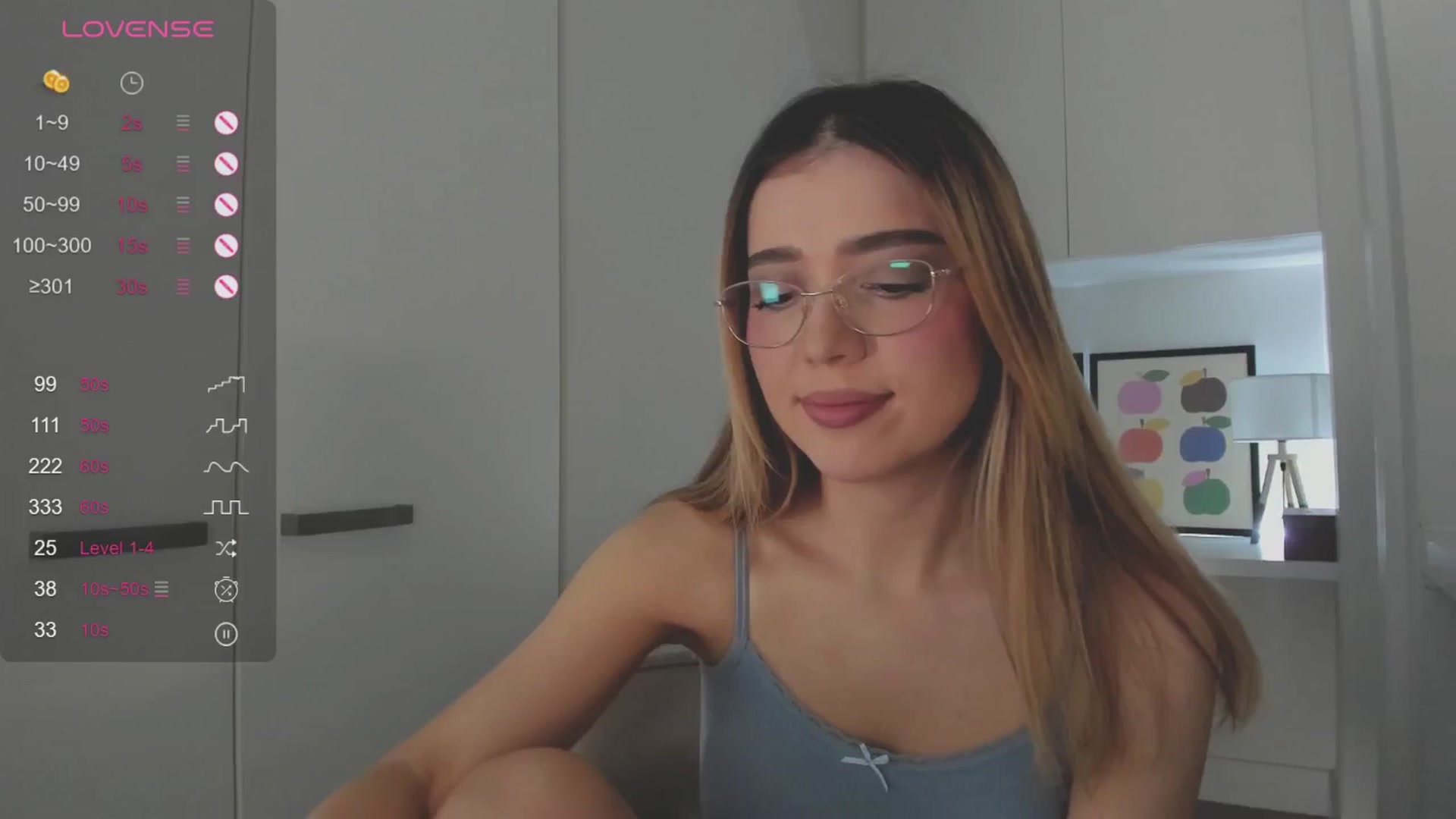 Gallery image thumbnail from cutiee's myfreecams stream on, 10/30/2025, 03:50 image 15 of 20