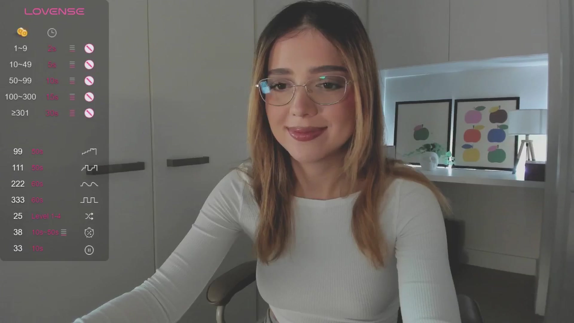 Gallery image thumbnail from cutiee's myfreecams stream on, 11/02/2025, 03:02 image 3 of 20