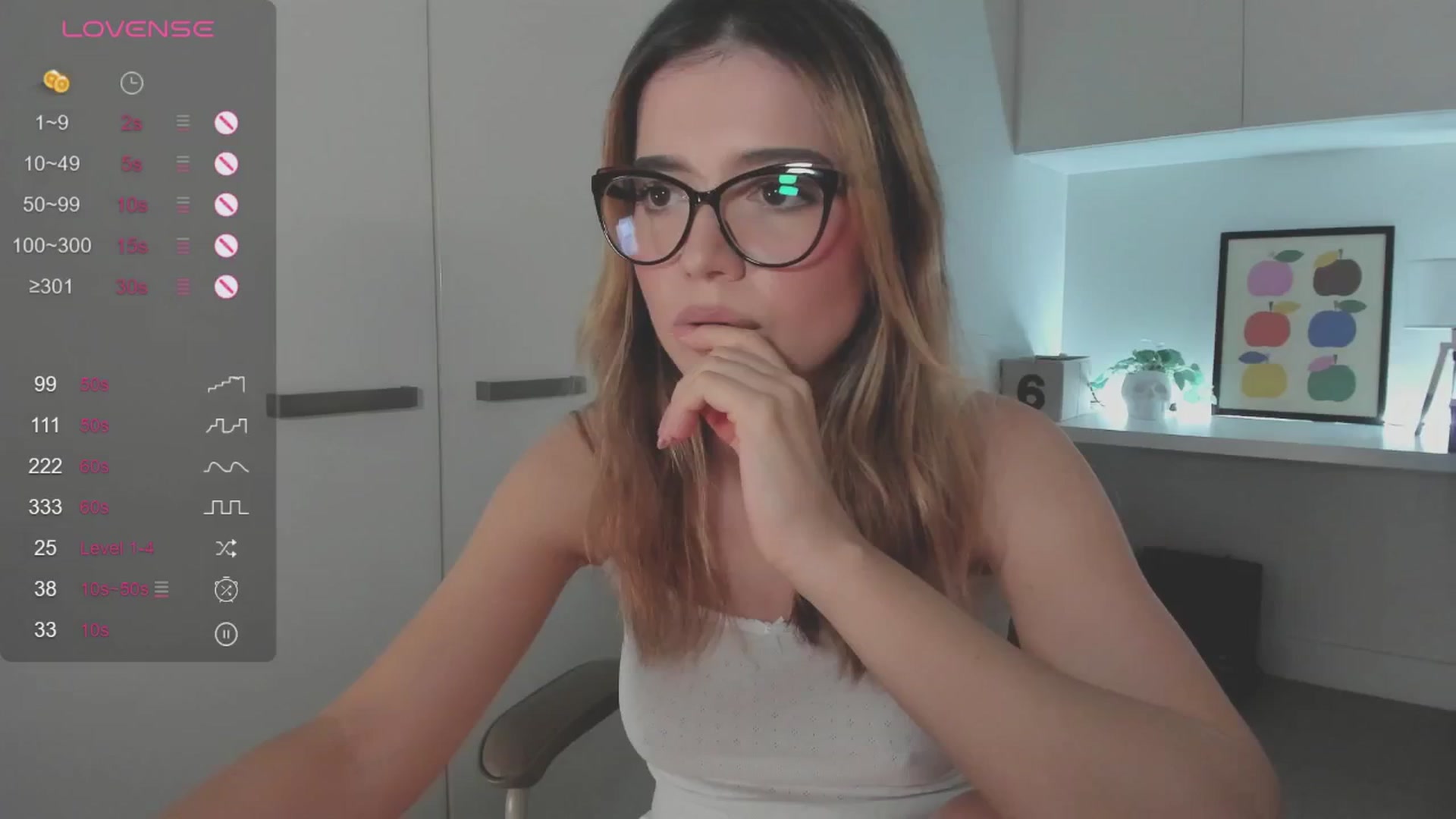 Gallery image thumbnail from cutiee's myfreecams stream on, 11/03/2025, 04:41 image 1 of 20