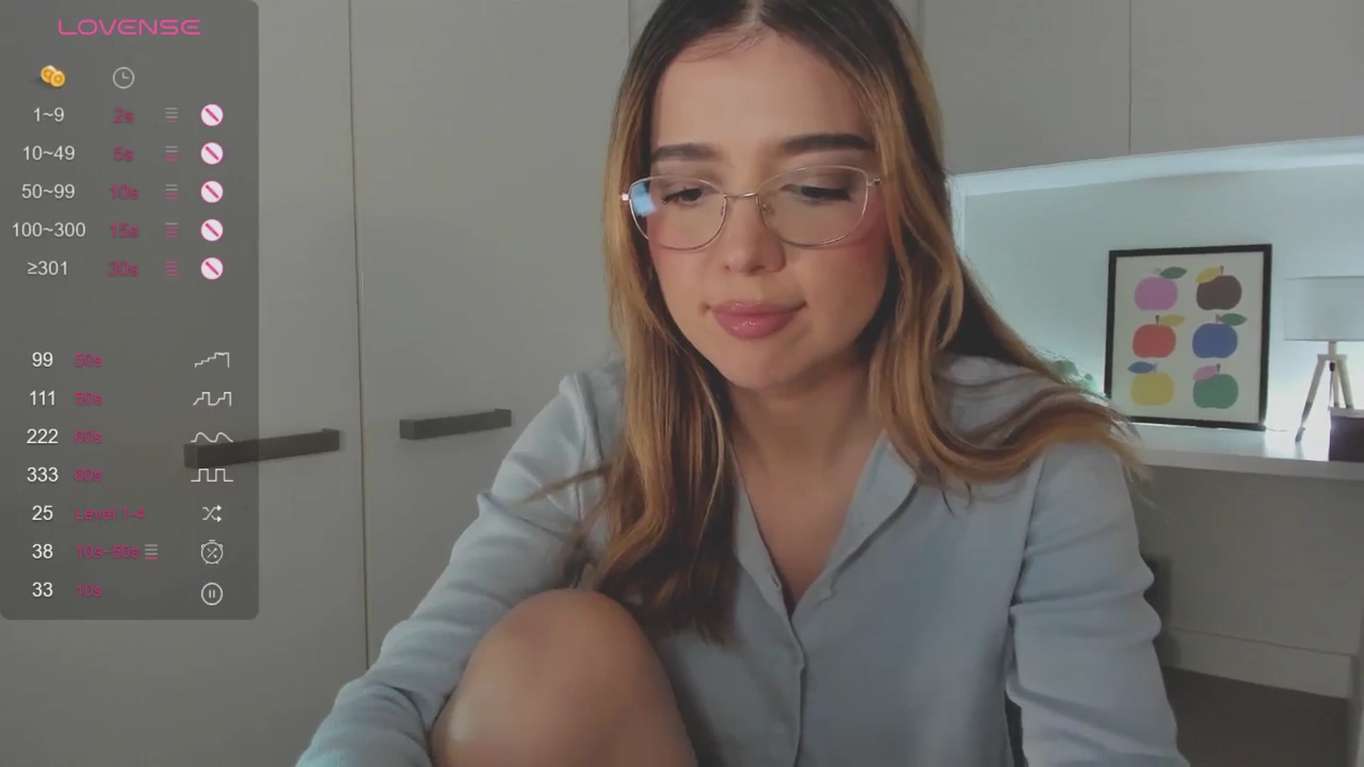 Gallery image thumbnail from cutiee's myfreecams stream on, 11/04/2025, 06:01 image 6 of 20