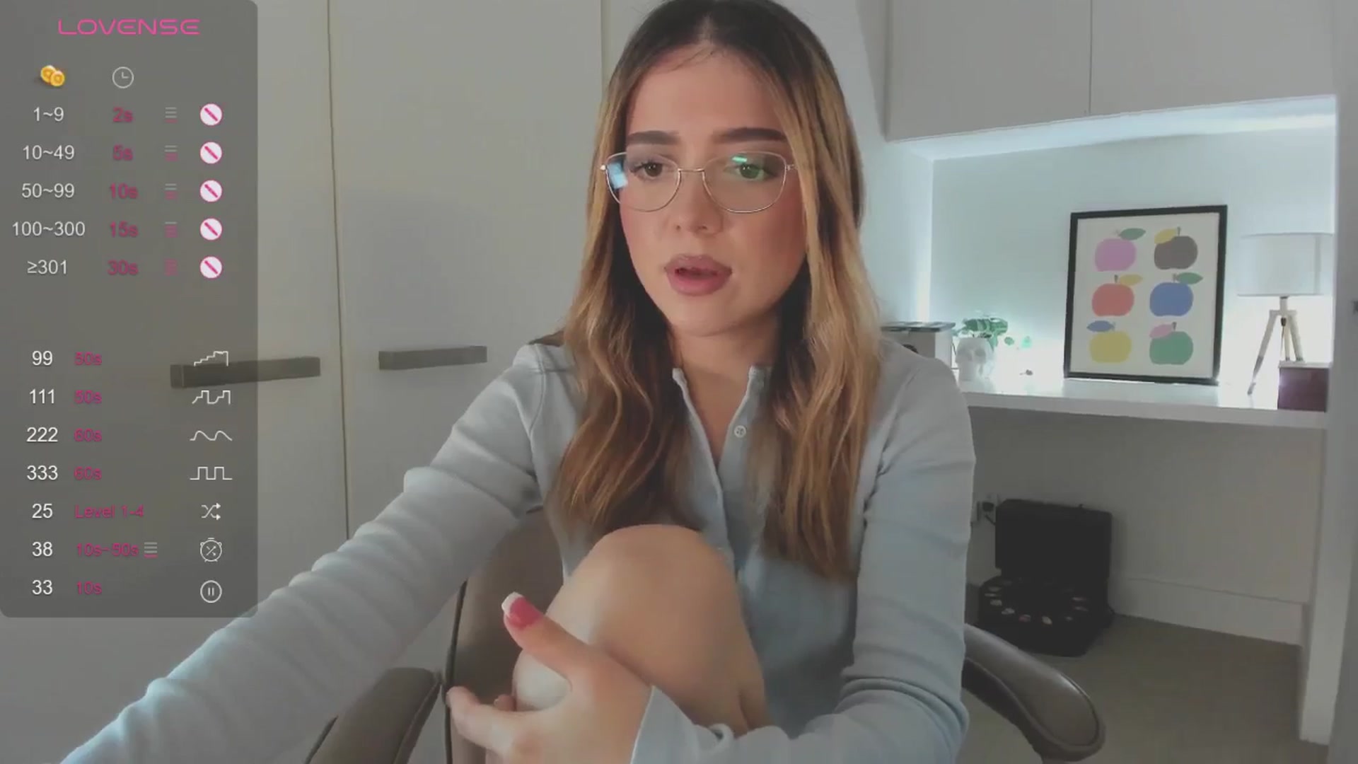 Gallery image thumbnail from cutiee's myfreecams stream on, 11/06/2025, 03:54 image 16 of 20