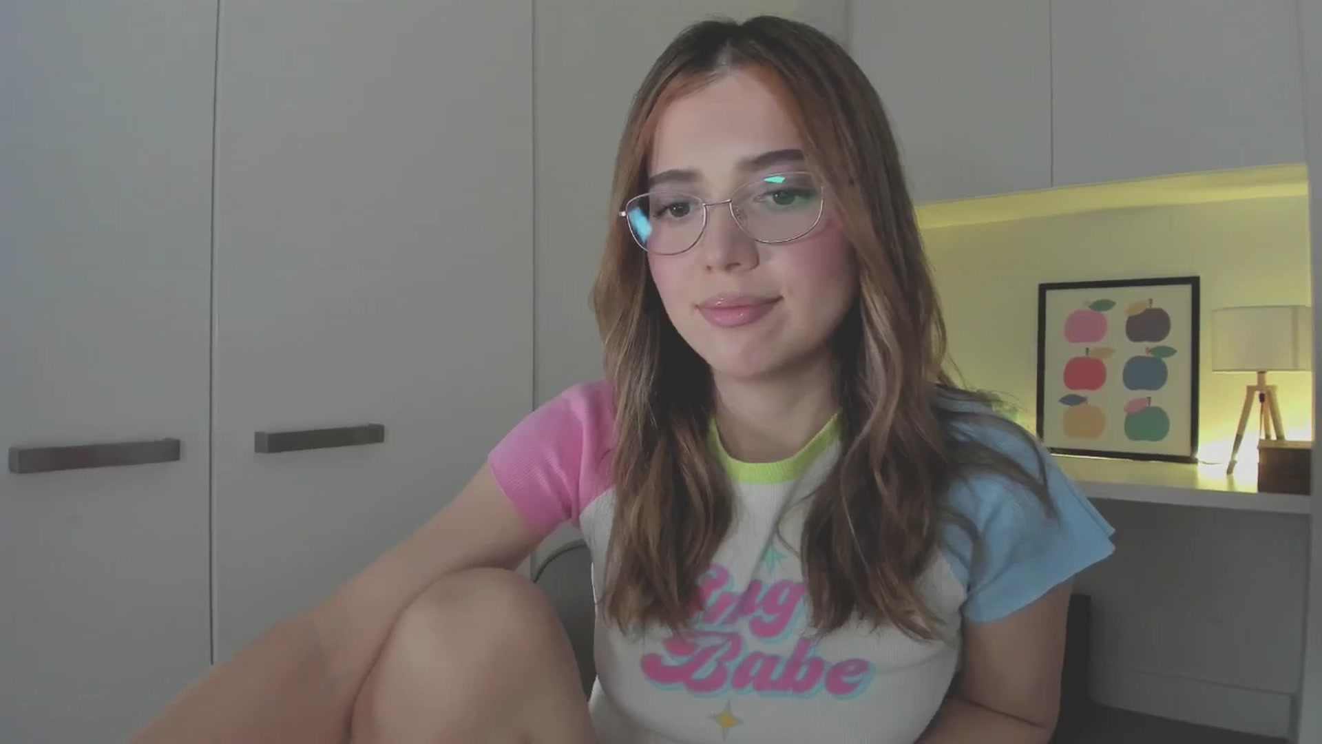 Gallery image thumbnail from cutiee's myfreecams stream on, 11/21/2025, 02:48 image 14 of 20