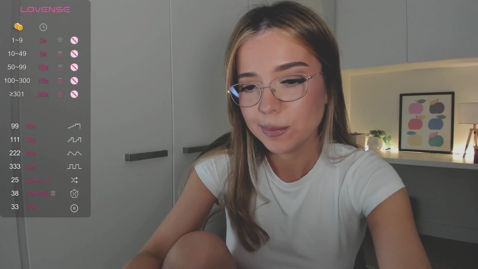 Gallery image thumbnail from cutiee's myfreecams stream on, 12/18/2025, 06:26 image 16 of 20