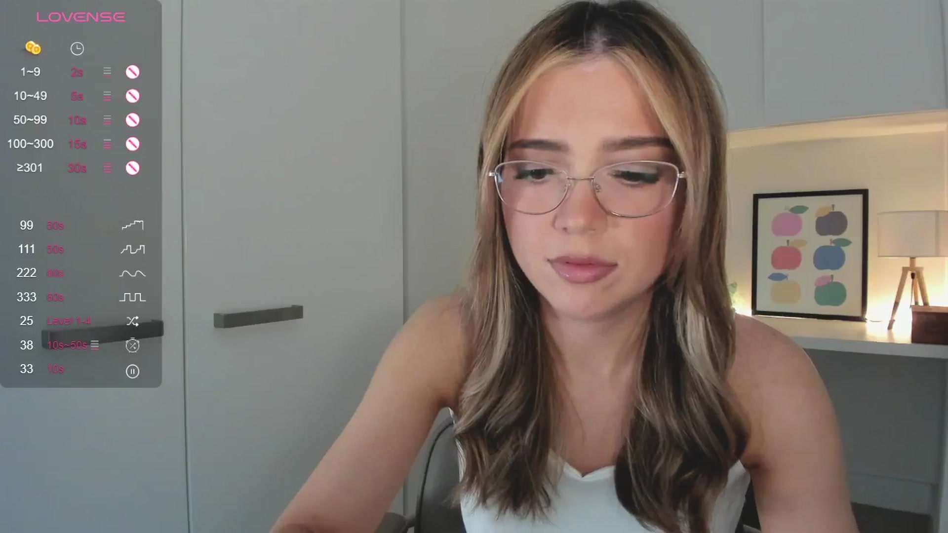 Gallery image thumbnail from cutiee's myfreecams stream on, 12/20/2025, 03:29 image 3 of 20