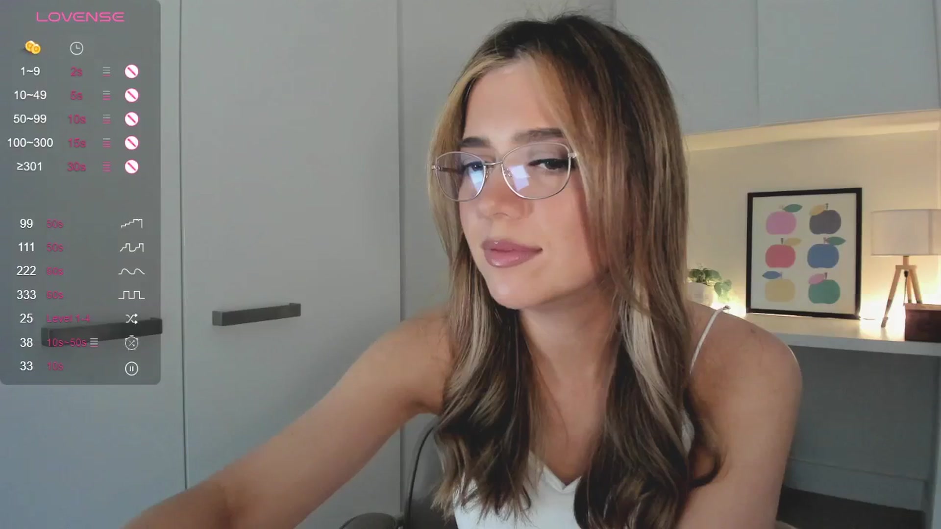 Gallery image thumbnail from cutiee's myfreecams stream on, 12/20/2025, 03:29 image 2 of 20