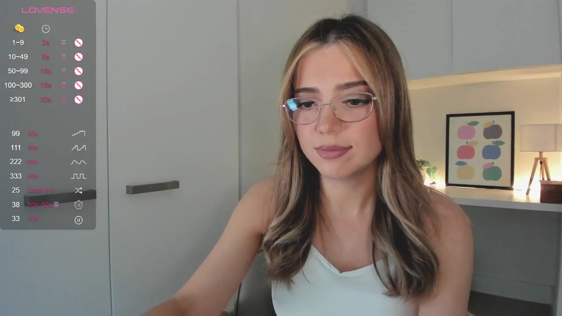 Gallery image thumbnail from cutiee's myfreecams stream on, 12/20/2025, 03:29 image 11 of 20