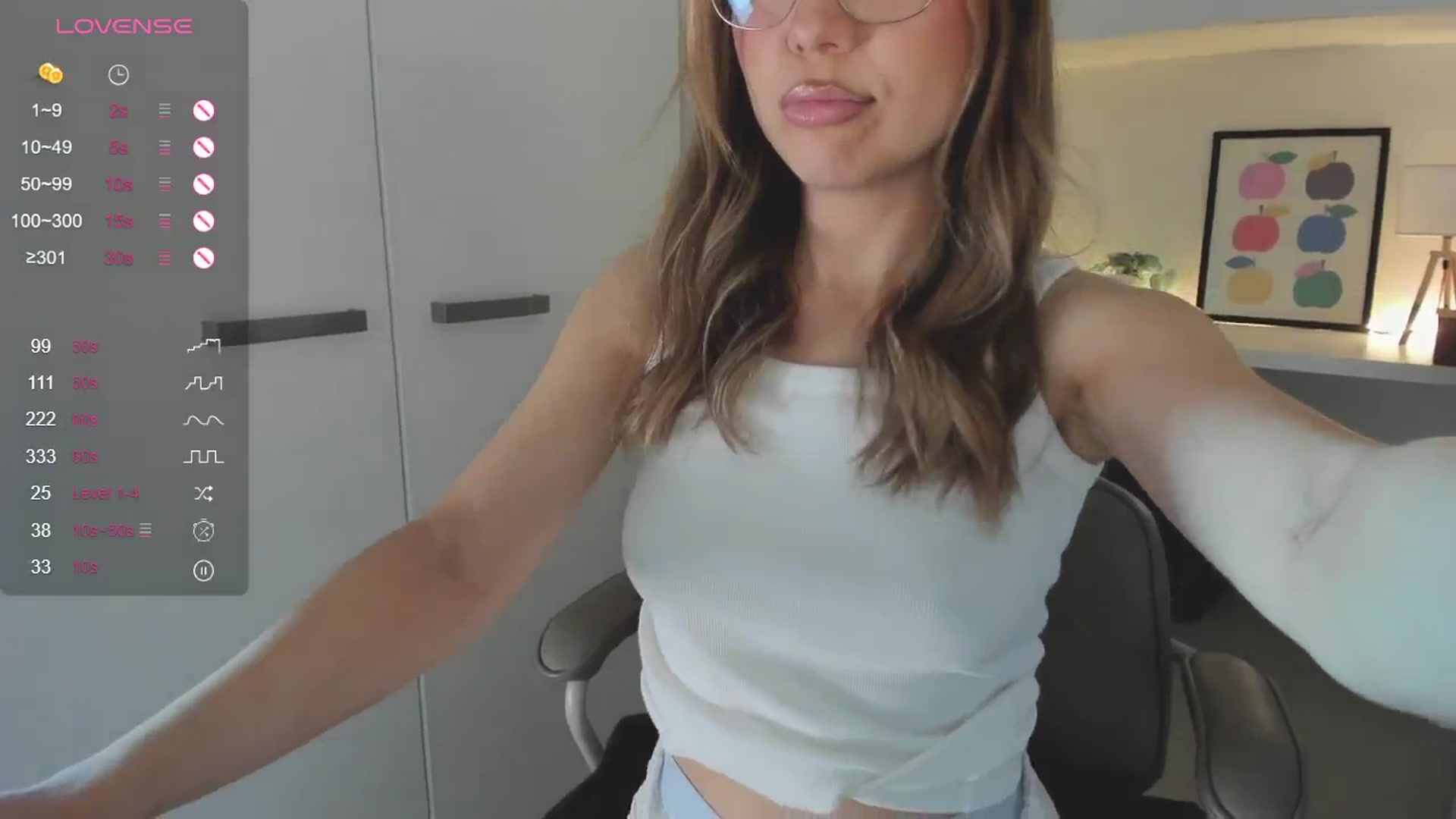 Gallery image thumbnail from cutiee's myfreecams stream on, 12/24/2025, 07:04 image 13 of 20