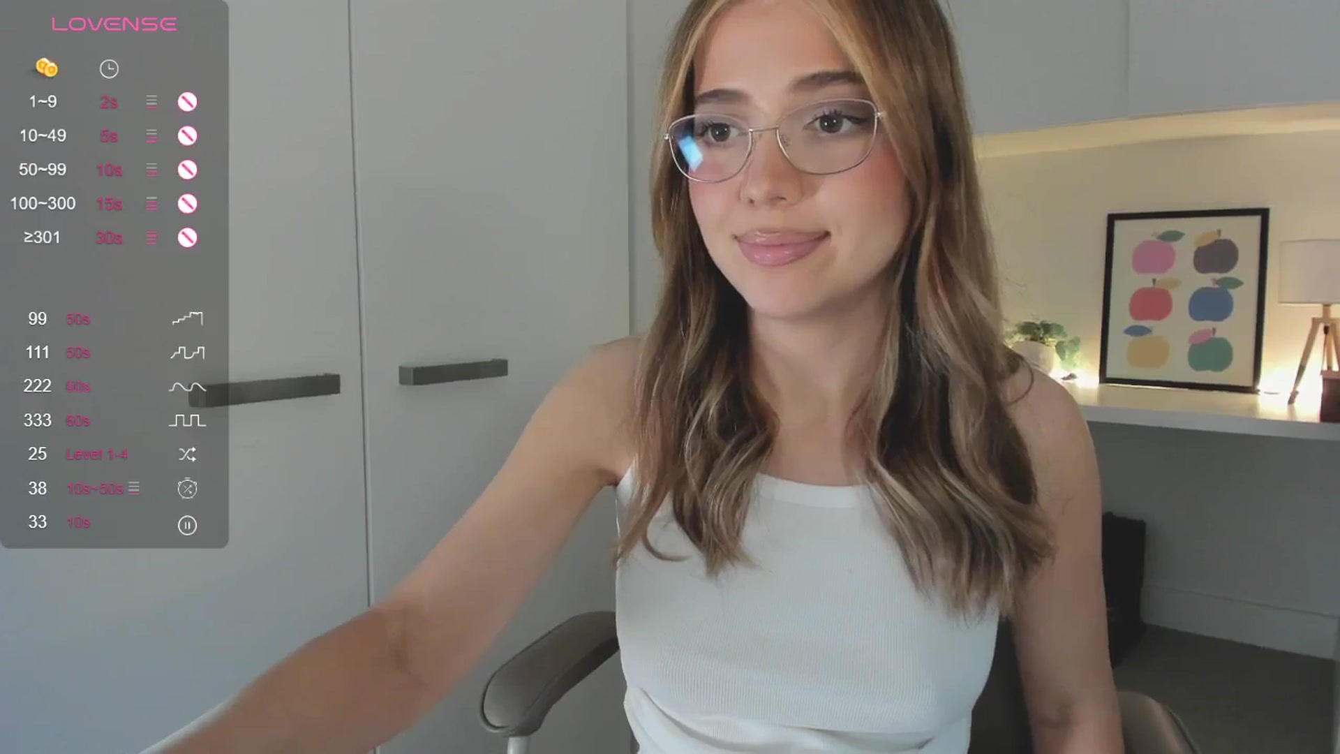 Gallery image thumbnail from cutiee's myfreecams stream on, 12/24/2025, 07:04 image 14 of 20