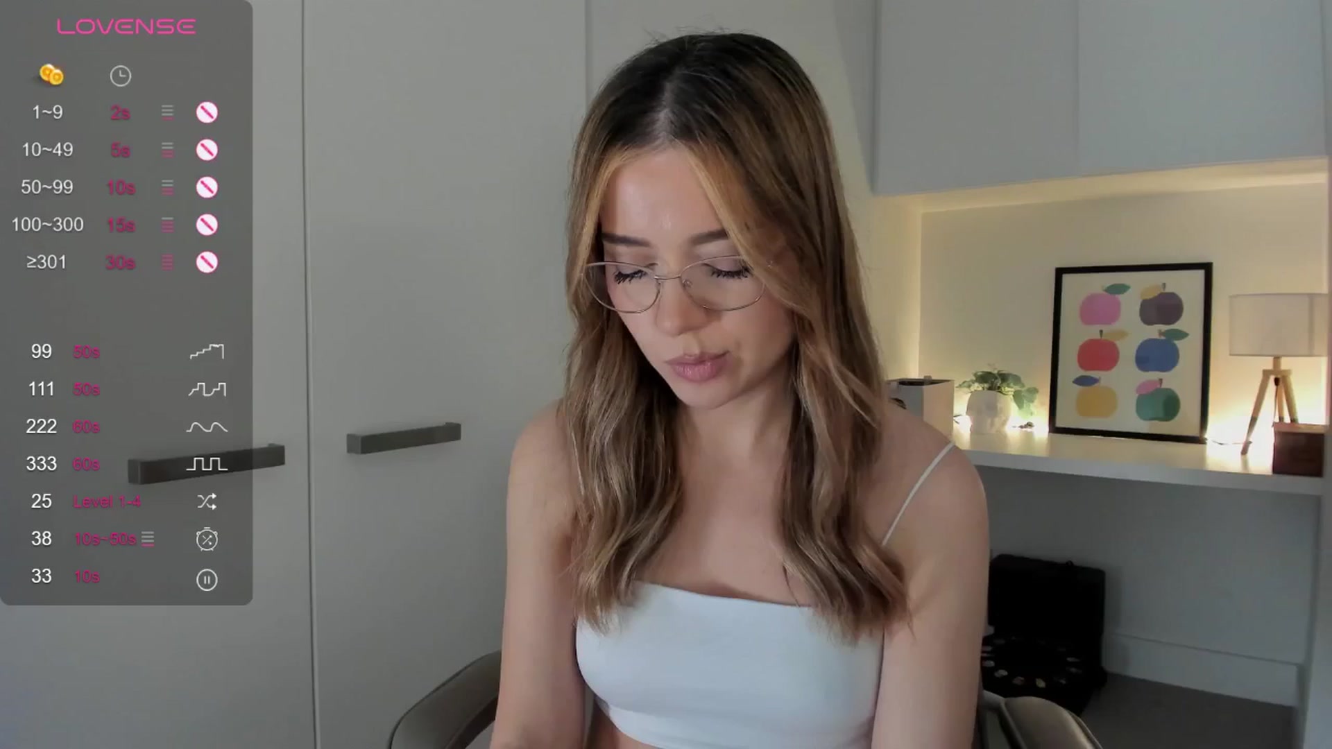 Gallery image thumbnail from cutiee's myfreecams stream on, 01/01/2026, 06:02 image 14 of 20