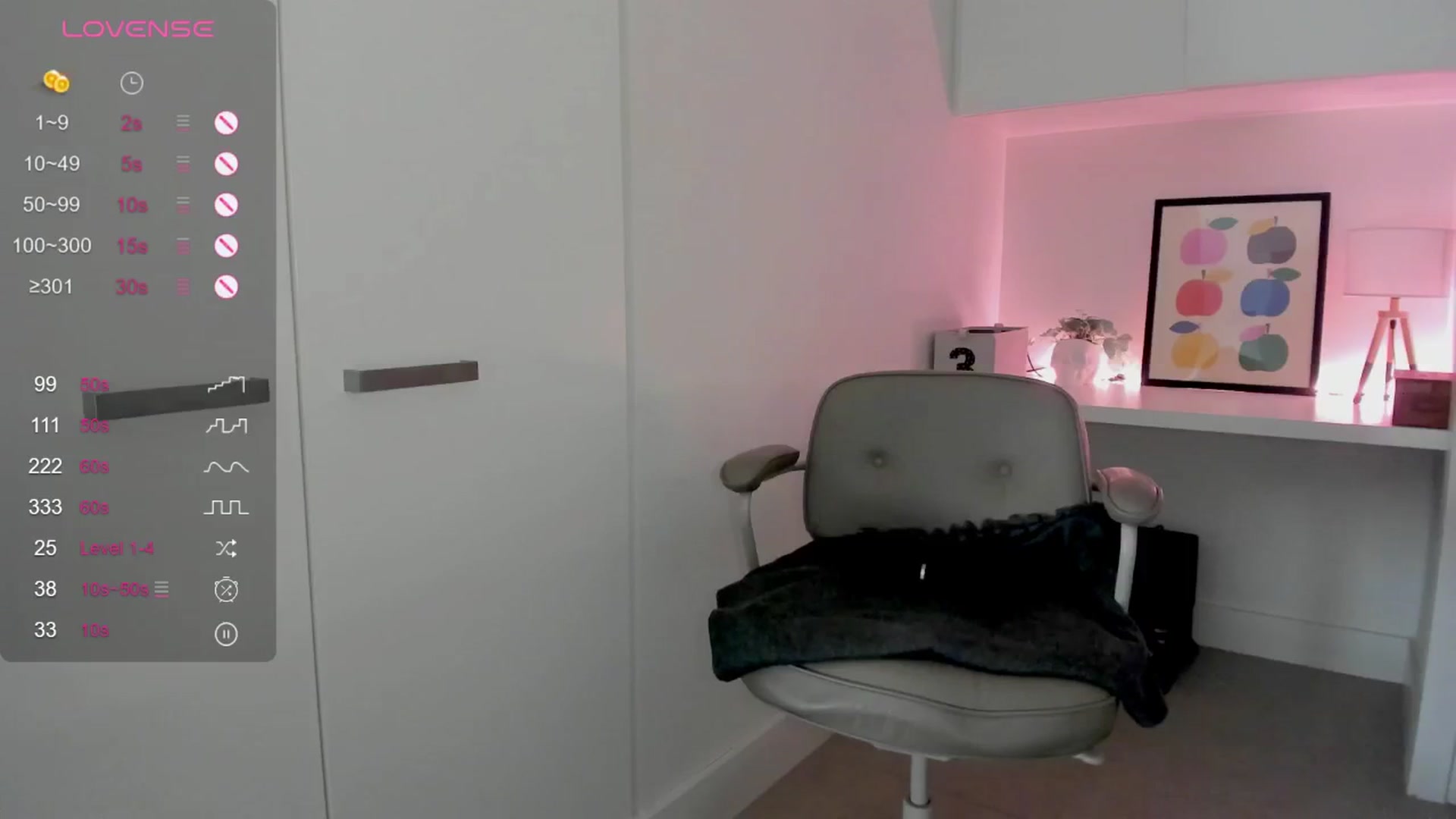 Gallery image thumbnail from cutiee's myfreecams stream on, 01/08/2026, 07:02 image 12 of 20