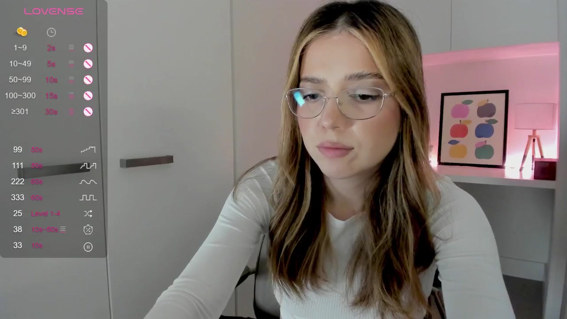 Gallery image thumbnail from cutiee's myfreecams stream on, 01/11/2026, 08:30 image 15 of 20