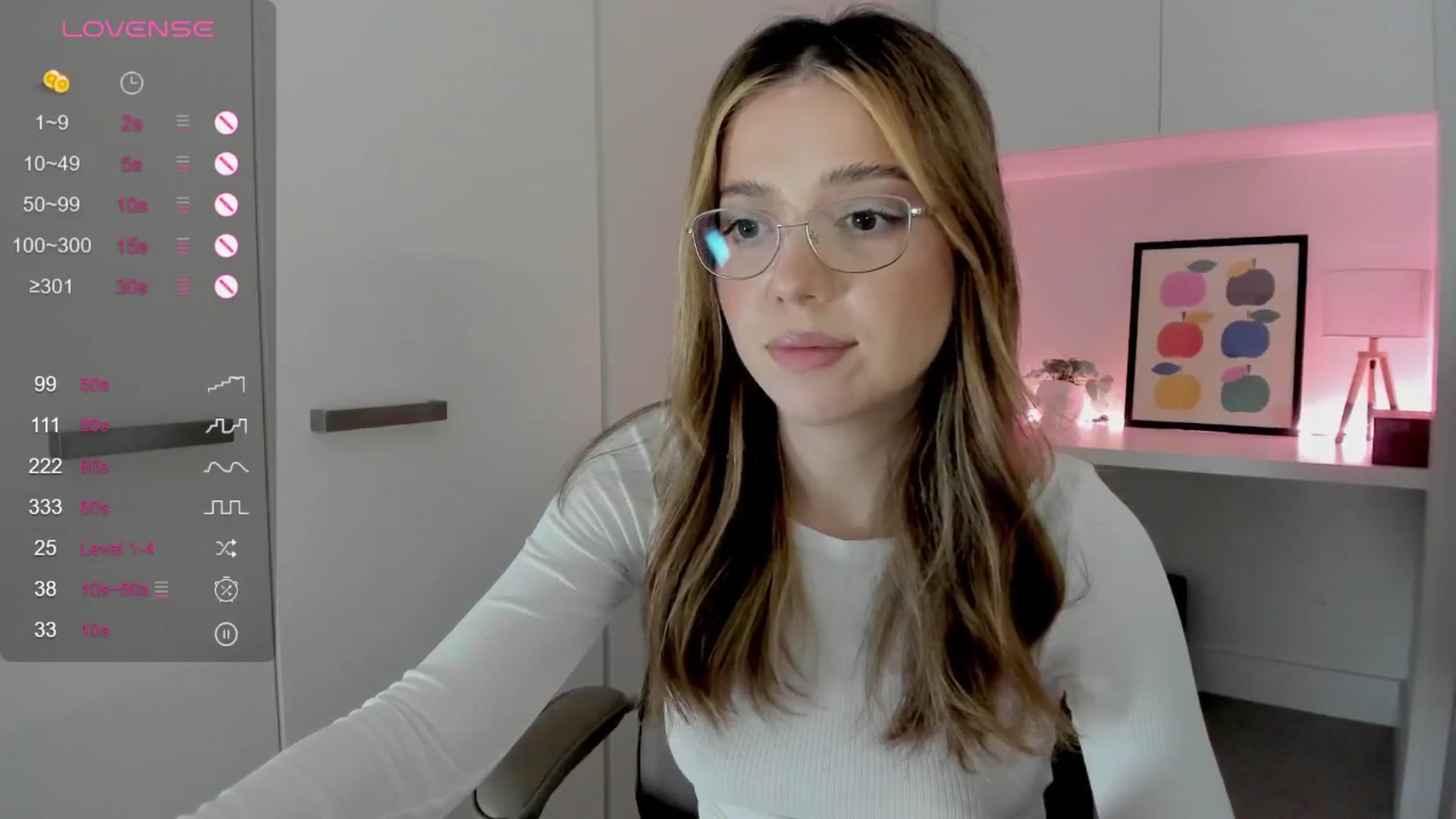 Gallery image thumbnail from cutiee's myfreecams stream on, 01/11/2026, 08:30 image 14 of 20
