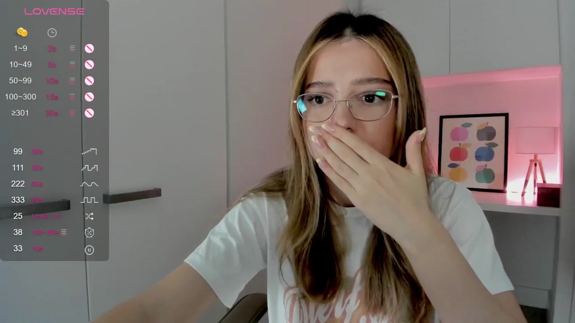 Gallery image thumbnail from cutiee's myfreecams stream on, 01/14/2026, 05:34 image 15 of 20