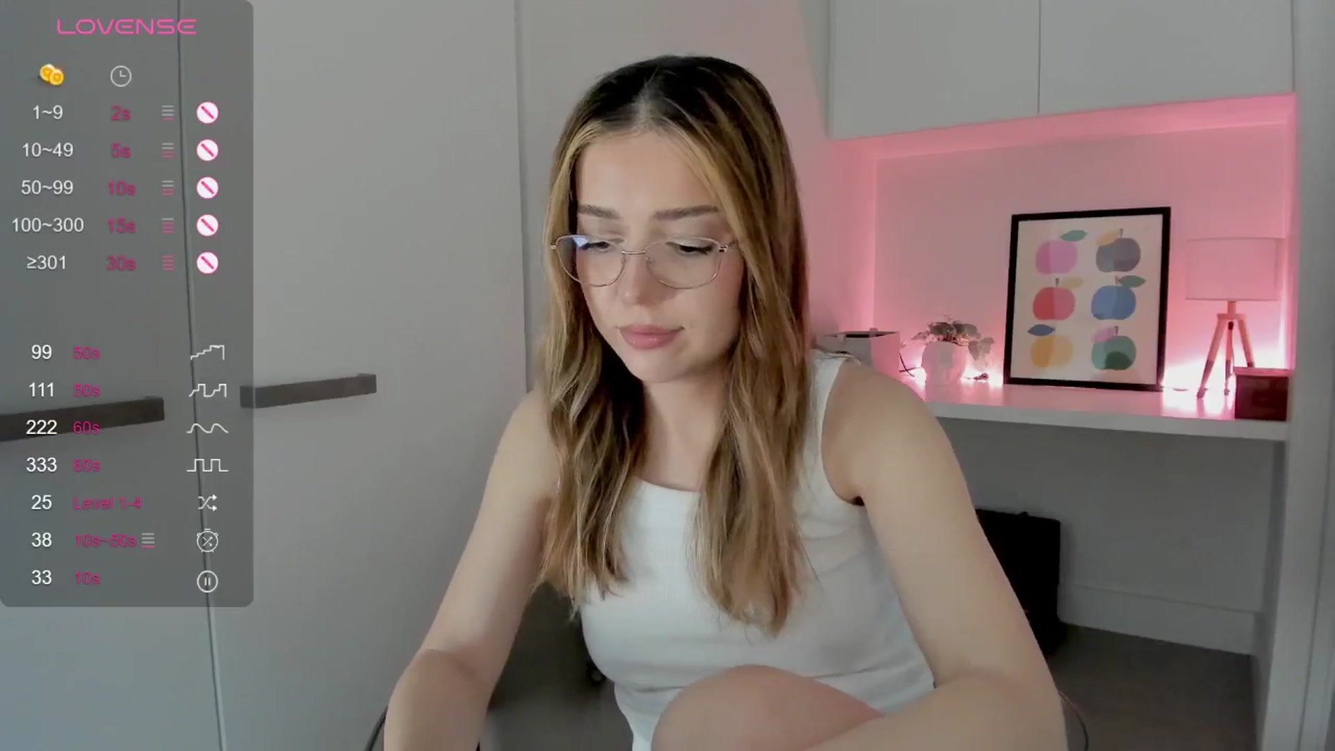 Gallery image thumbnail from cutiee's myfreecams stream on, 01/15/2026, 05:47 image 11 of 20