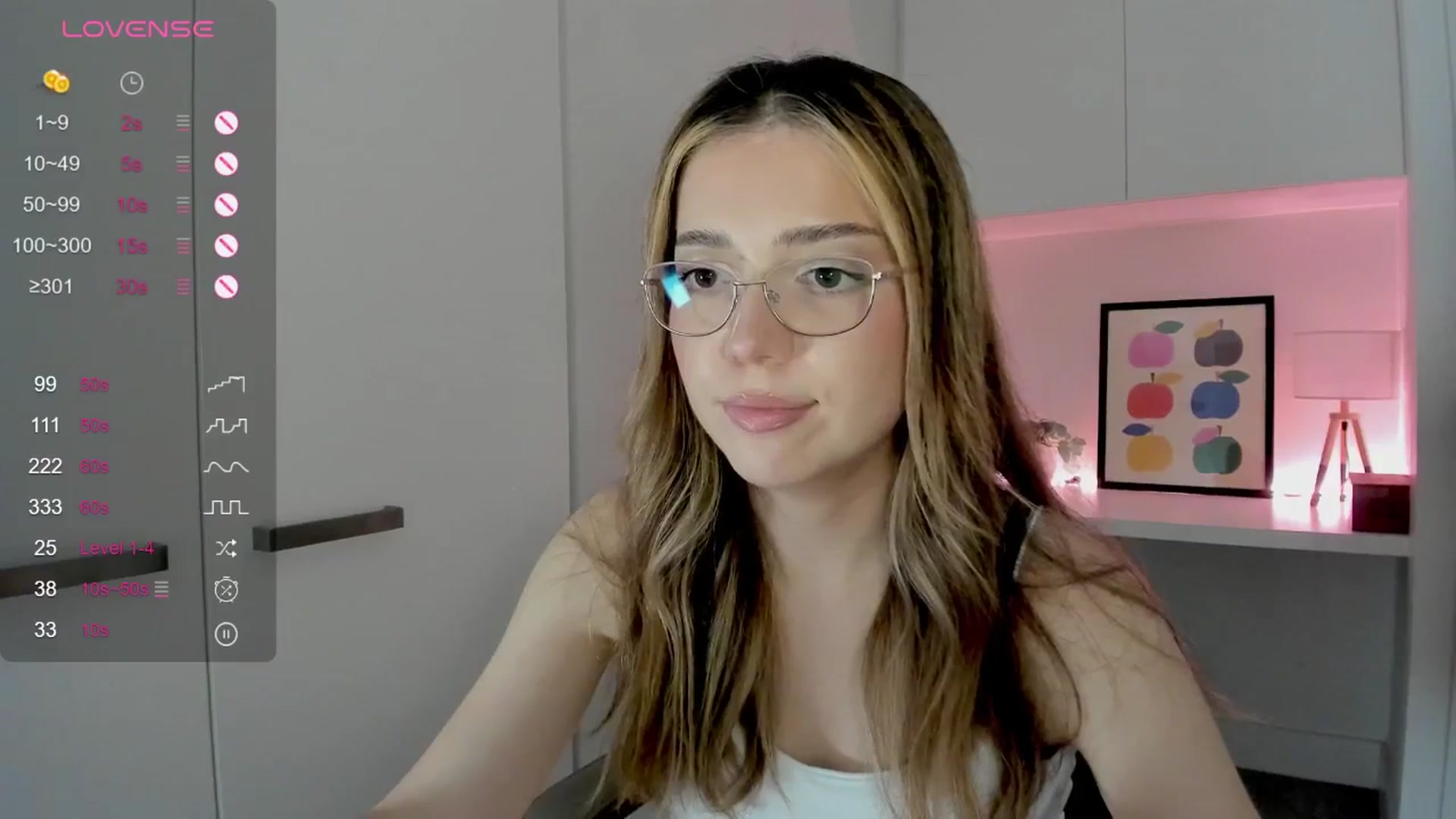 Gallery image thumbnail from cutiee's myfreecams stream on, 01/15/2026, 07:37 image 17 of 20