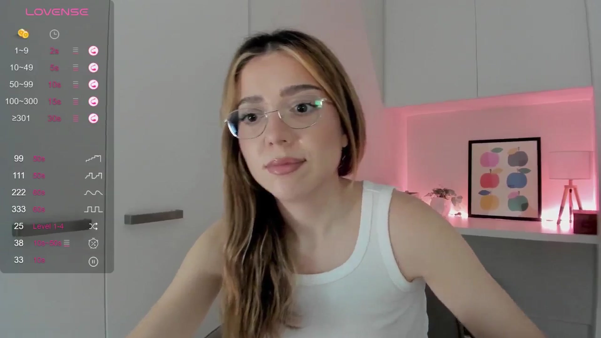 Gallery image thumbnail from cutiee's myfreecams stream on, 01/16/2026, 07:25 image 18 of 20