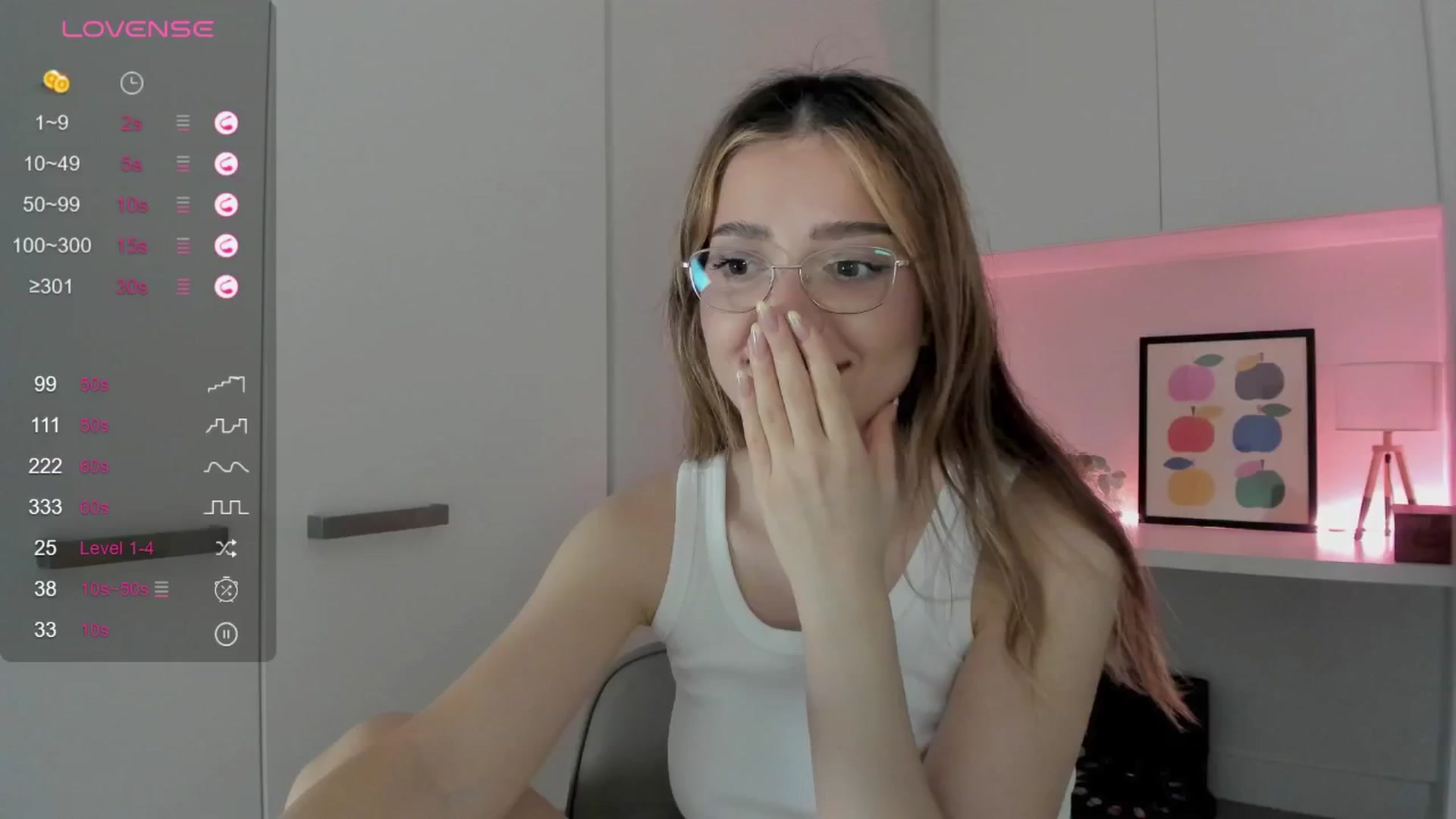 Gallery image thumbnail from cutiee's myfreecams stream on, 01/16/2026, 08:08 image 18 of 20
