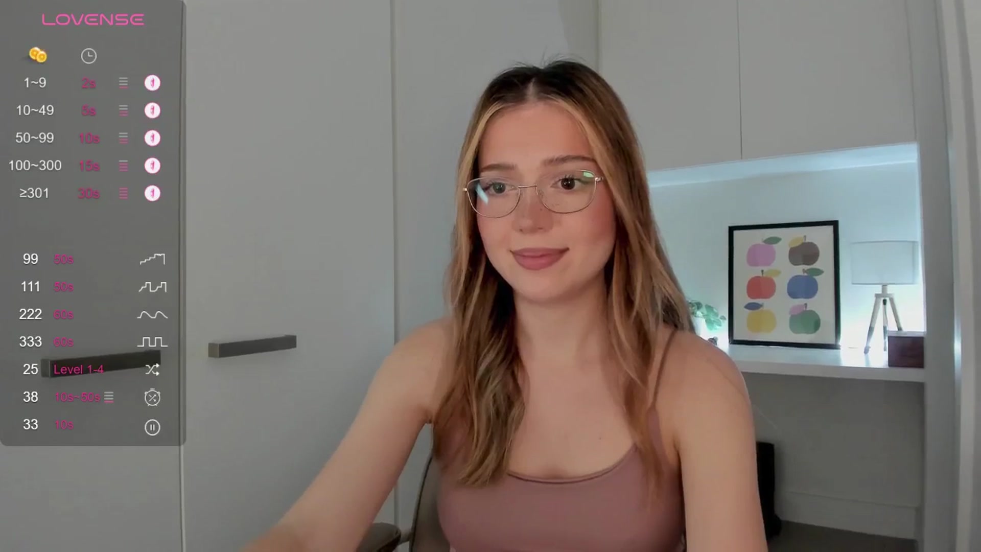 Gallery image thumbnail from cutiee's myfreecams stream on, 01/21/2026, 03:00 image 18 of 20