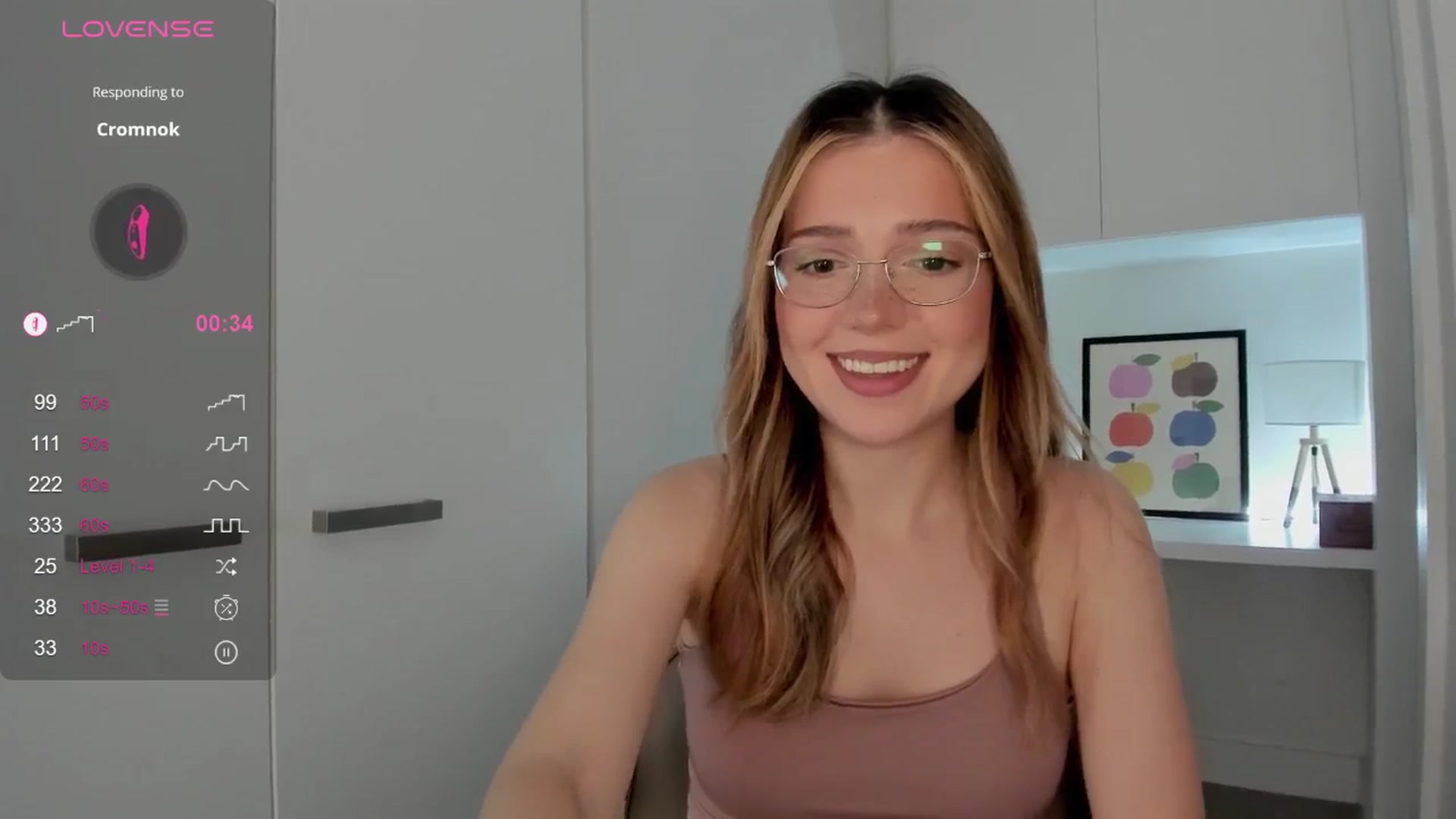 Gallery image thumbnail from cutiee's myfreecams stream on, 01/21/2026, 03:00 image 10 of 20