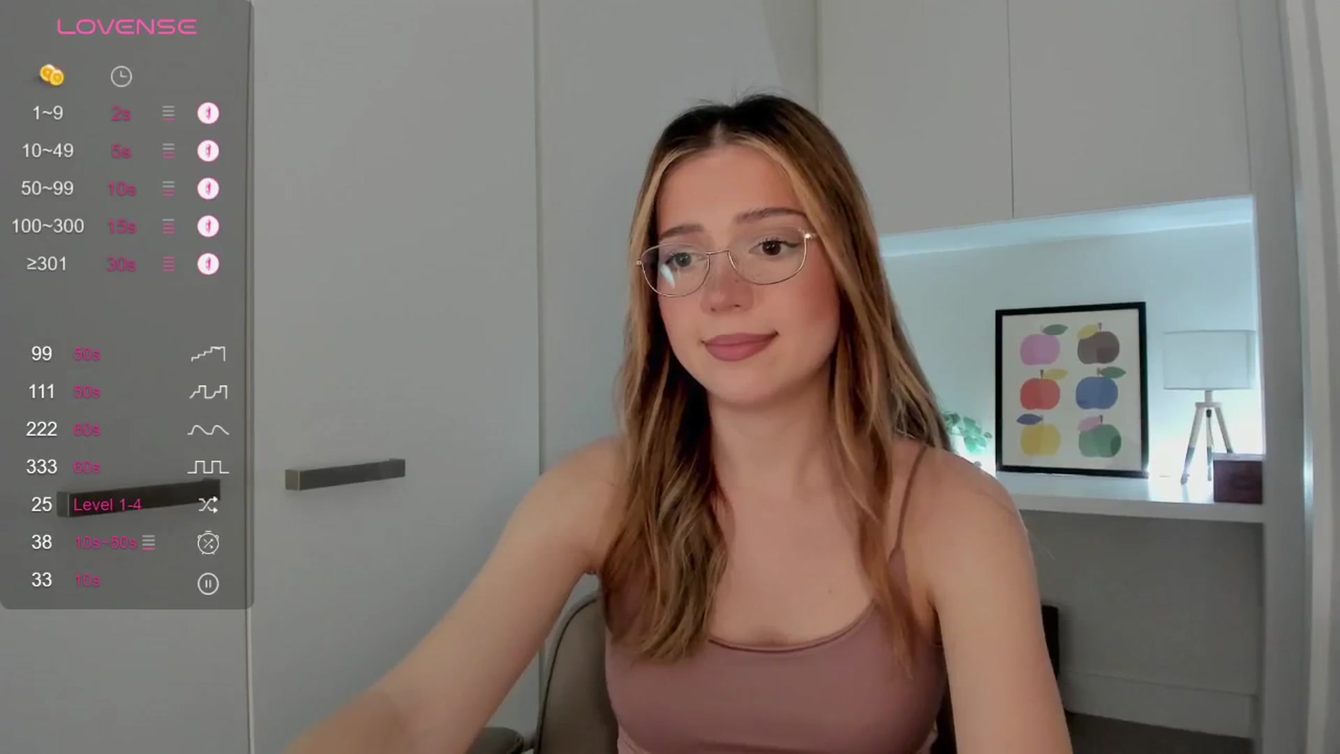 Gallery image thumbnail from cutiee's myfreecams stream on, 01/21/2026, 03:00 image 13 of 20