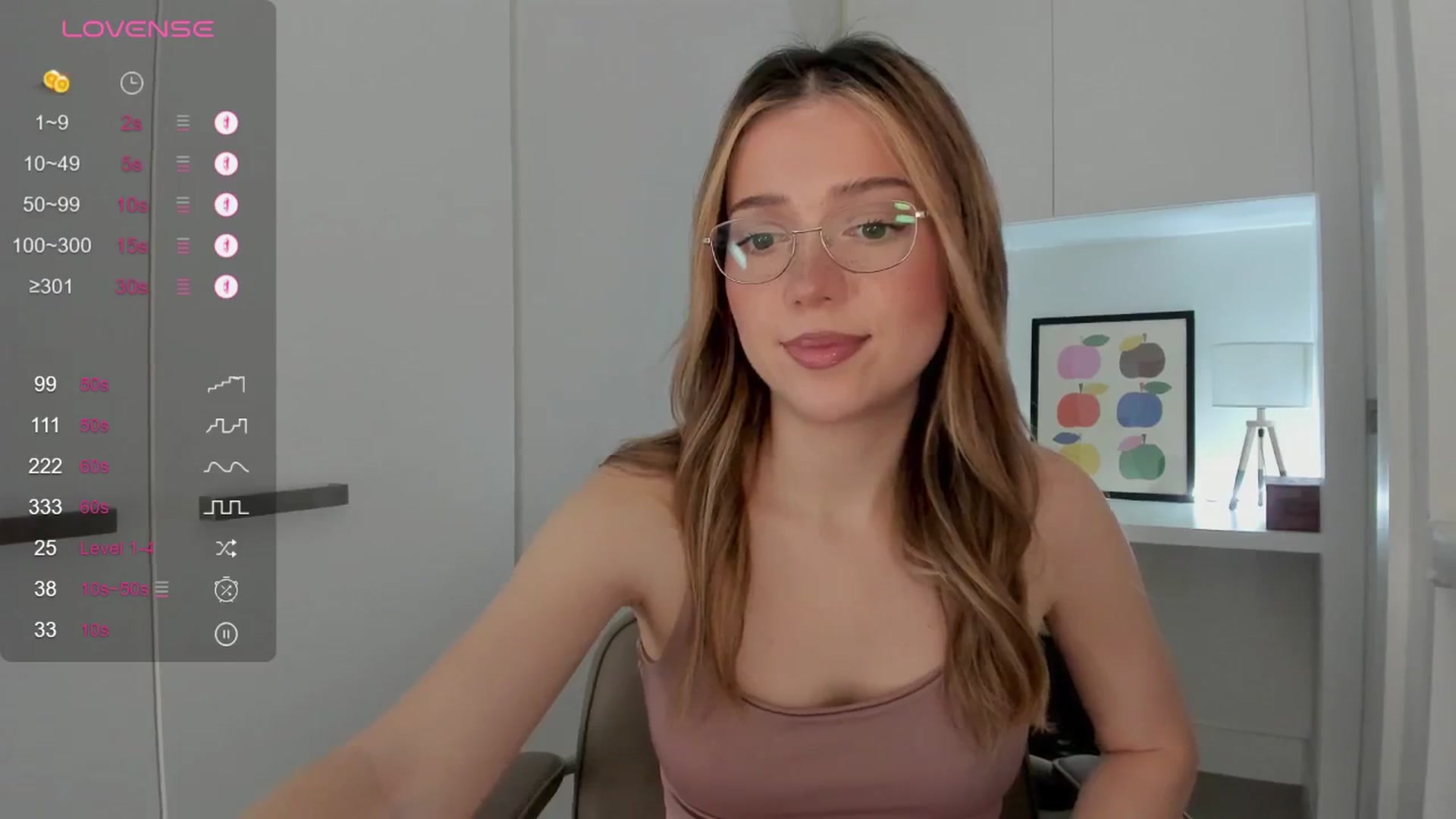 Gallery image thumbnail from cutiee's myfreecams stream on, 01/21/2026, 04:04 image 18 of 20