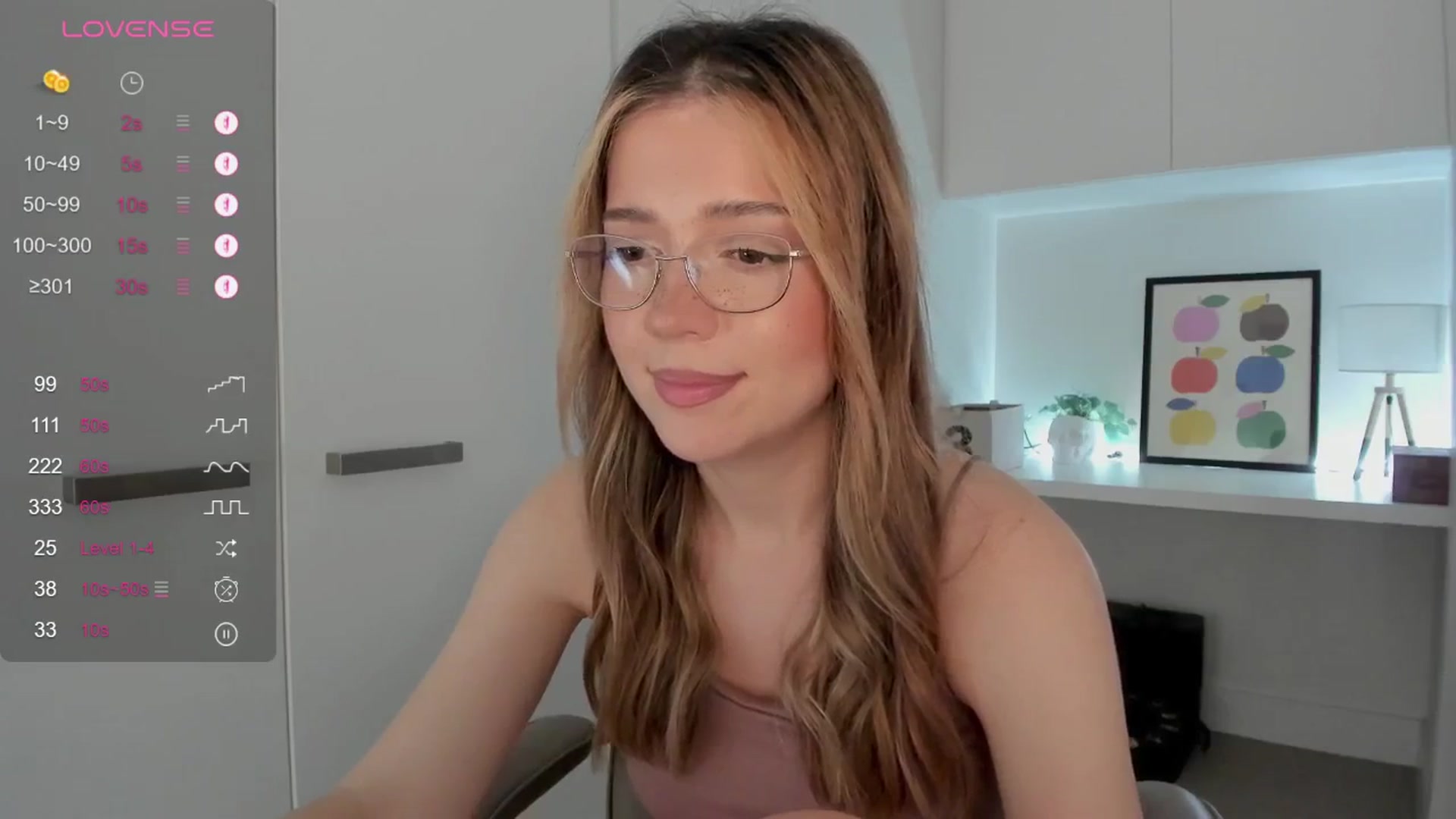Gallery image thumbnail from cutiee's myfreecams stream on, 01/21/2026, 06:13 image 12 of 20
