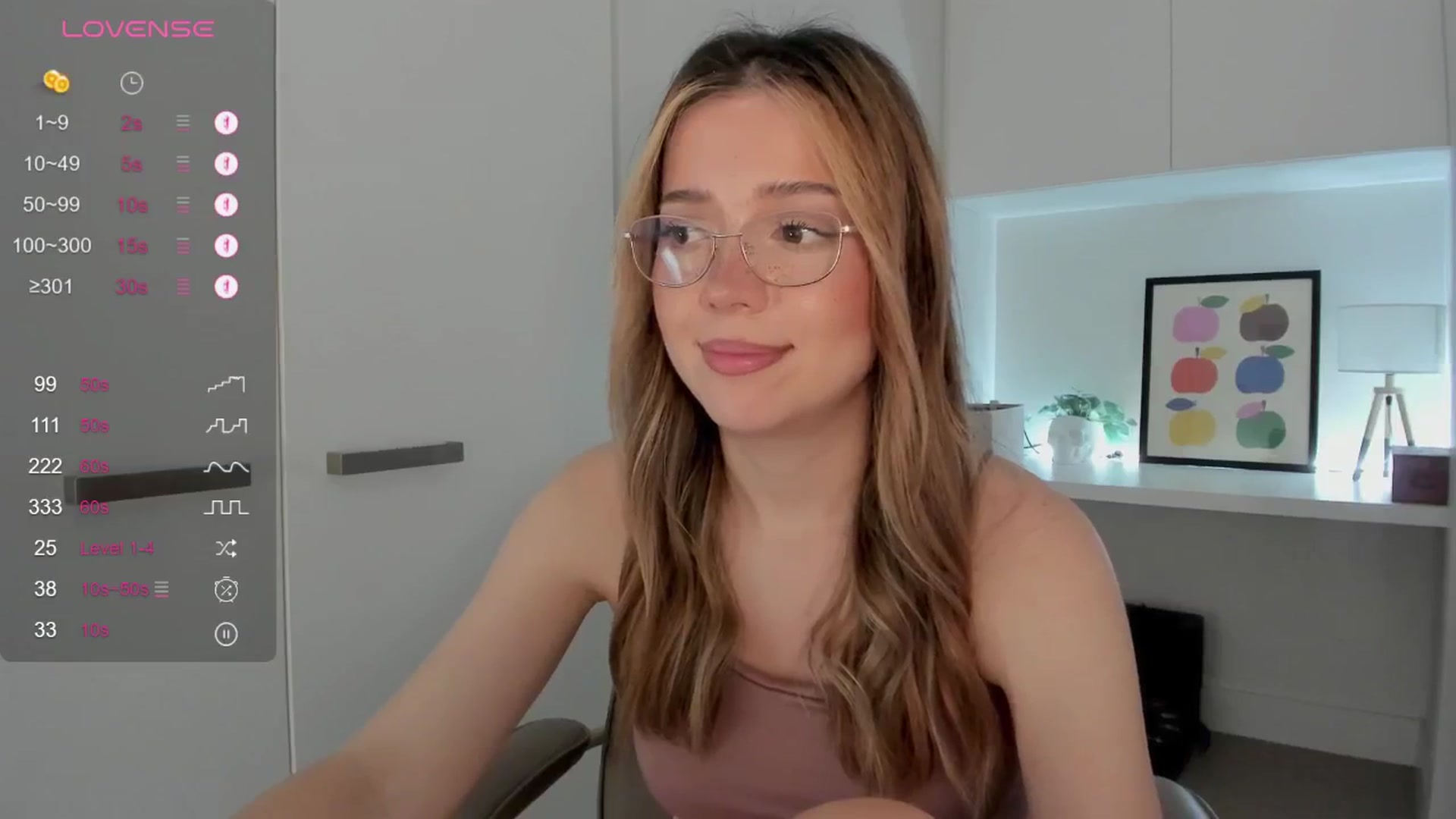 Gallery image thumbnail from cutiee's myfreecams stream on, 01/21/2026, 06:13 image 14 of 20