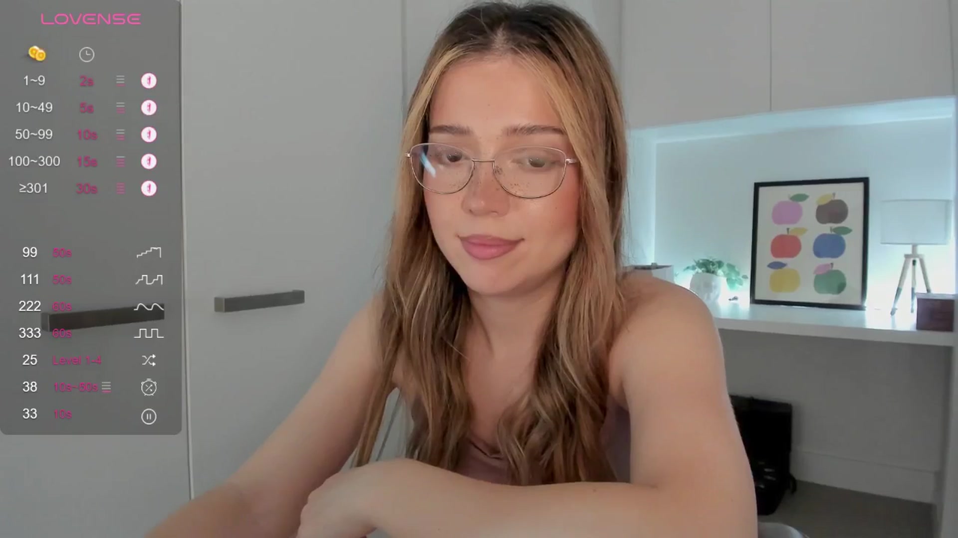 Gallery image thumbnail from cutiee's myfreecams stream on, 01/21/2026, 06:13 image 7 of 20