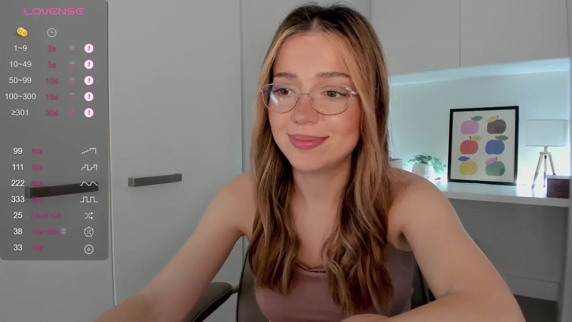 Gallery image thumbnail from cutiee's myfreecams stream on, 01/21/2026, 06:13 image 17 of 20