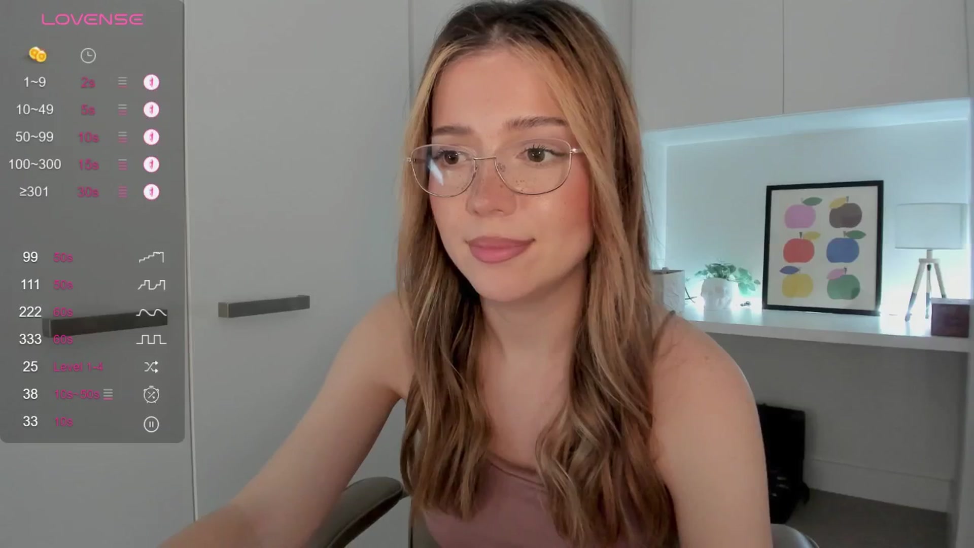 Gallery image thumbnail from cutiee's myfreecams stream on, 01/21/2026, 06:13 image 8 of 20