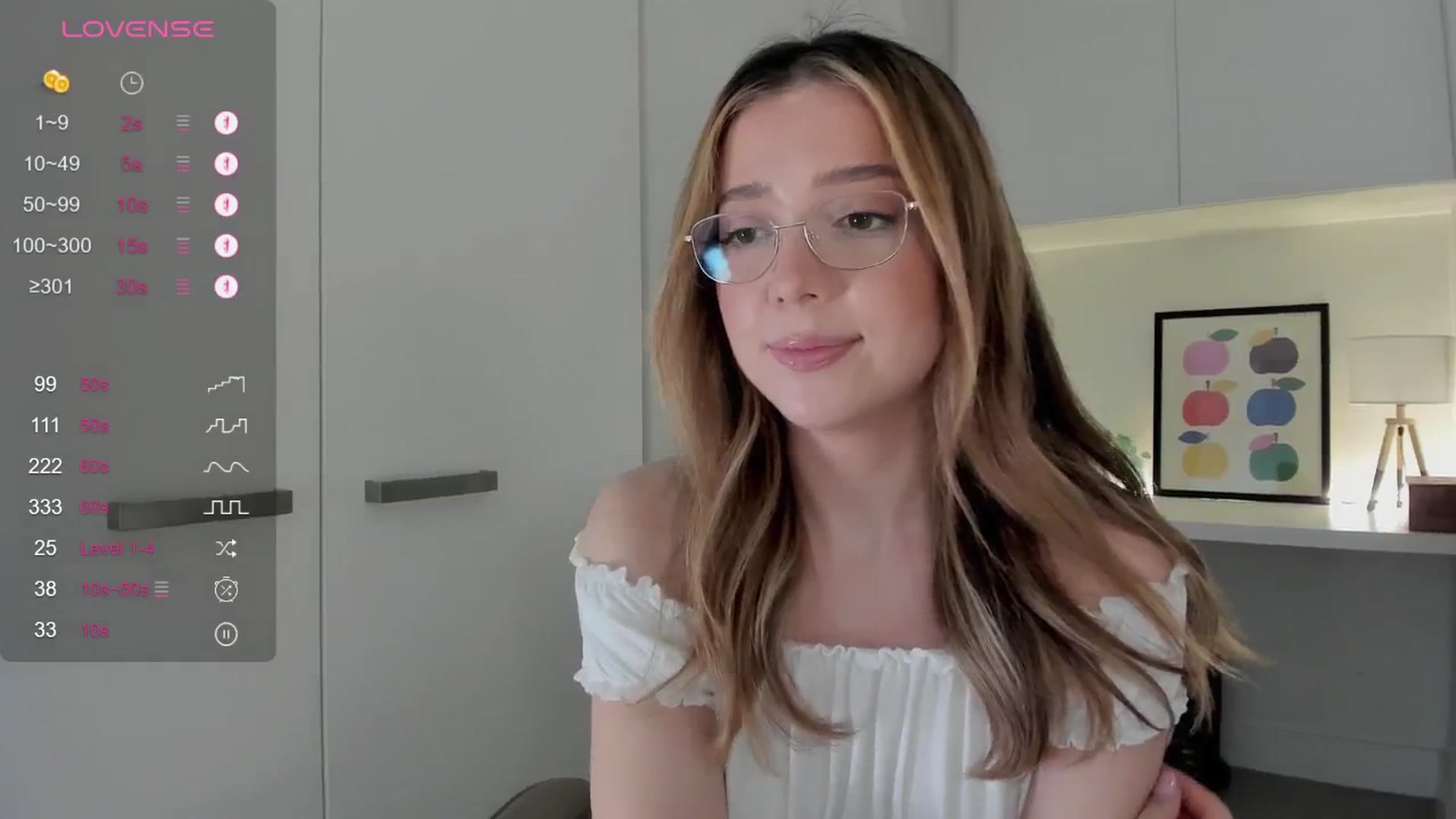 Gallery image thumbnail from cutiee's myfreecams stream on, 01/26/2026, 02:47 image 2 of 20