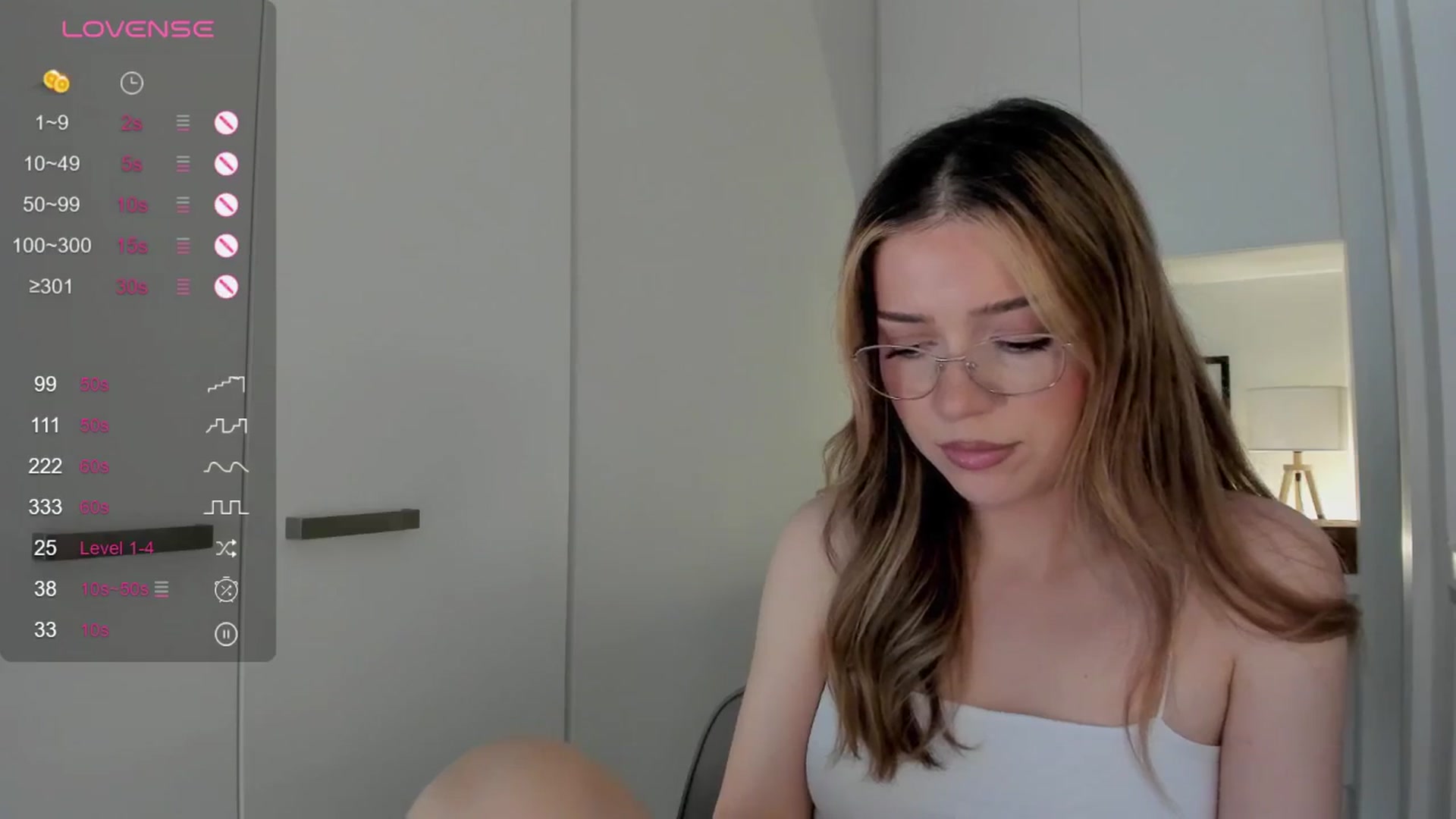 Gallery image thumbnail from cutiee's myfreecams stream on, 01/28/2026, 06:35 image 11 of 20