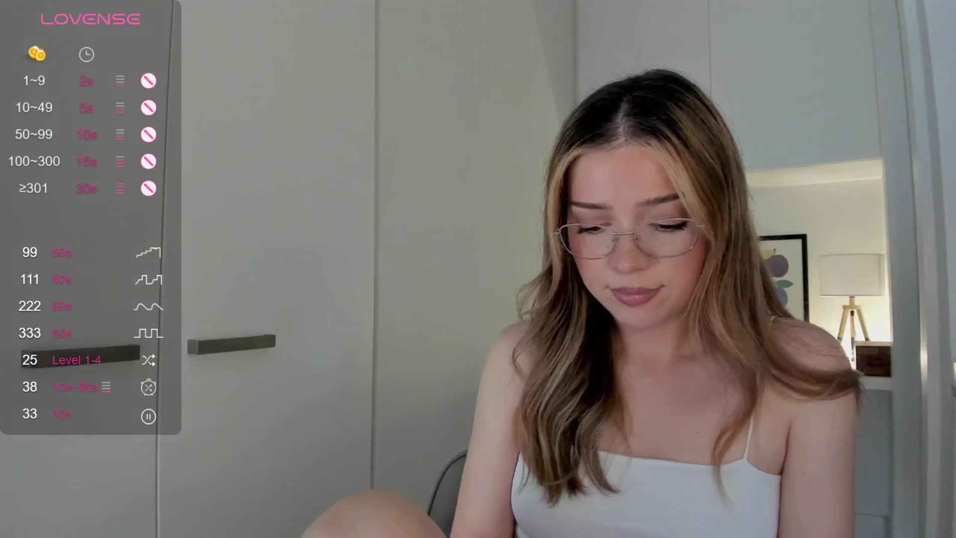 Gallery image thumbnail from cutiee's myfreecams stream on, 01/28/2026, 06:35 image 10 of 20